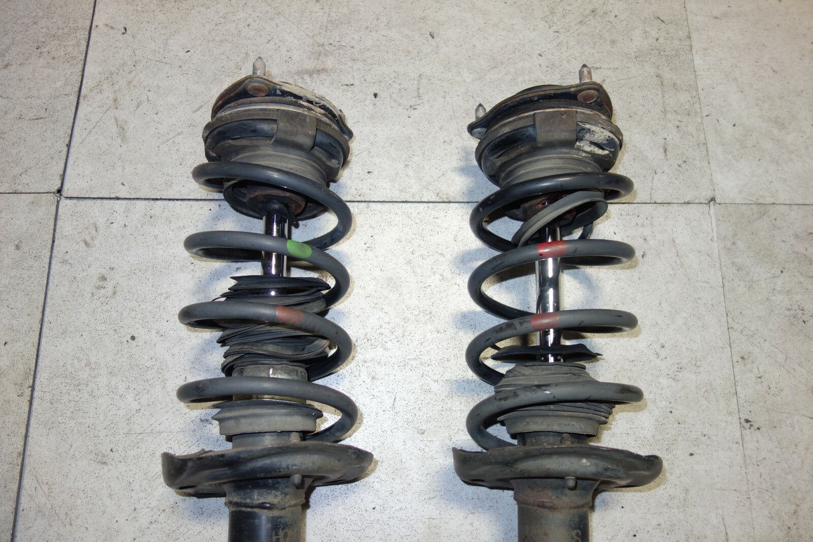 JDM Honda Civic FD1 Front Shocks Struts Springs 2006-2011 OEM Japan