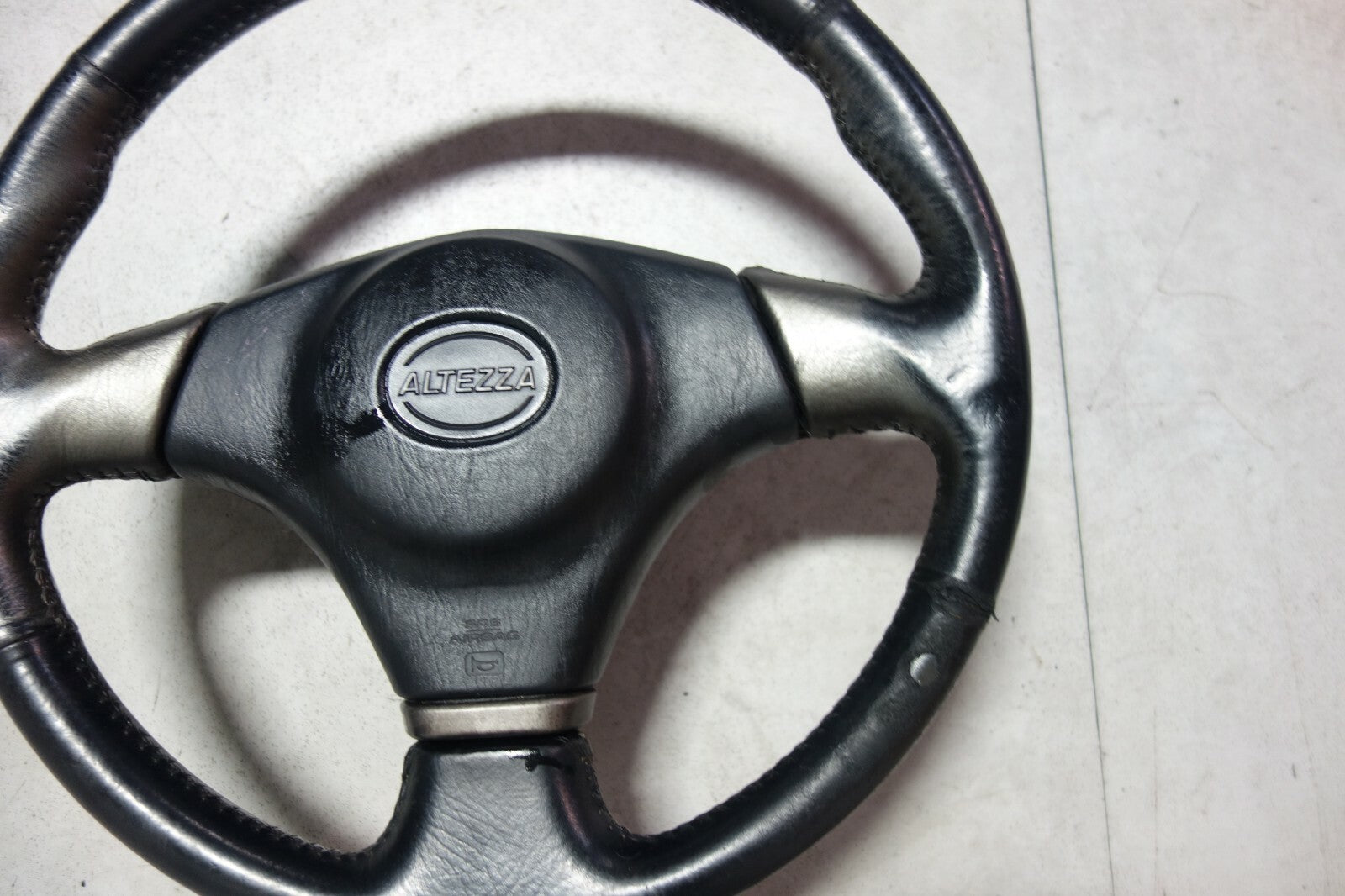 JDM Lexus IS300 Genuine Altezza Steering Wheel Rs200 Beams SXE10 2001-2005