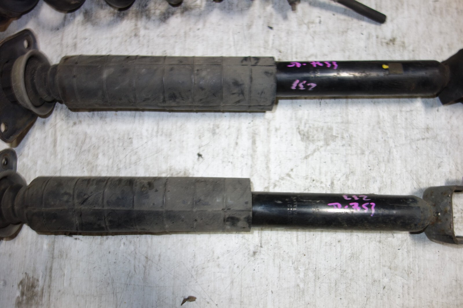 JDM Nissan 350z / G35 Coupe OEM Front & Rear SUSPENSION SHOCK ABSORBERS 2003-09