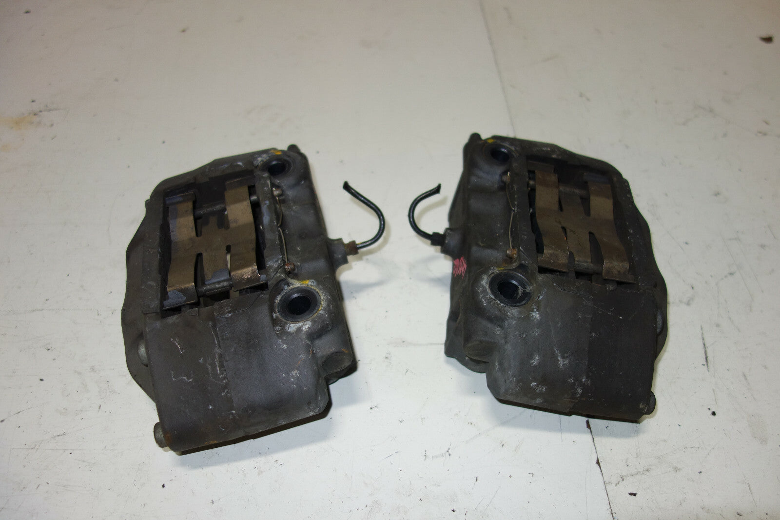 Acura RL OEM Big Front 4 Pot / Piston Advics Brake Calipers OEM 2005-2012 JDM