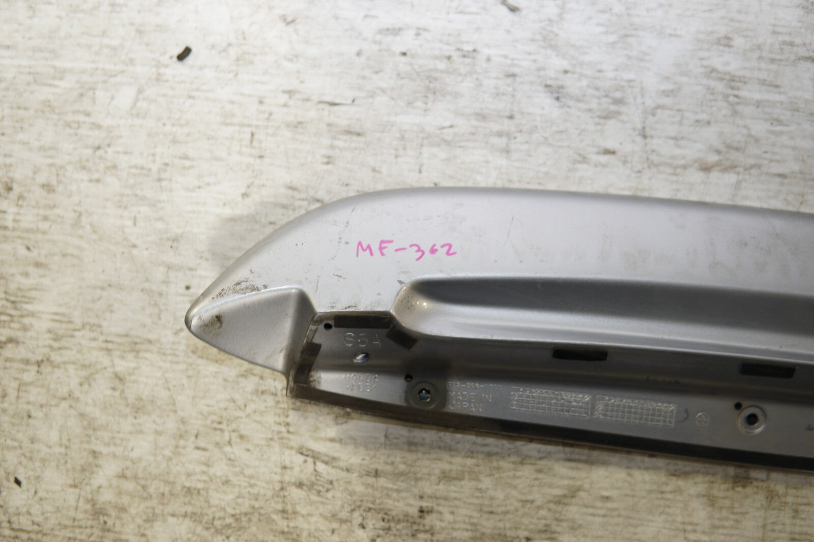 JDM HONDA CIVIC EU1 REAR TOP SPOILER WING HATCHBACK USED SPOILER WING 2001-2005