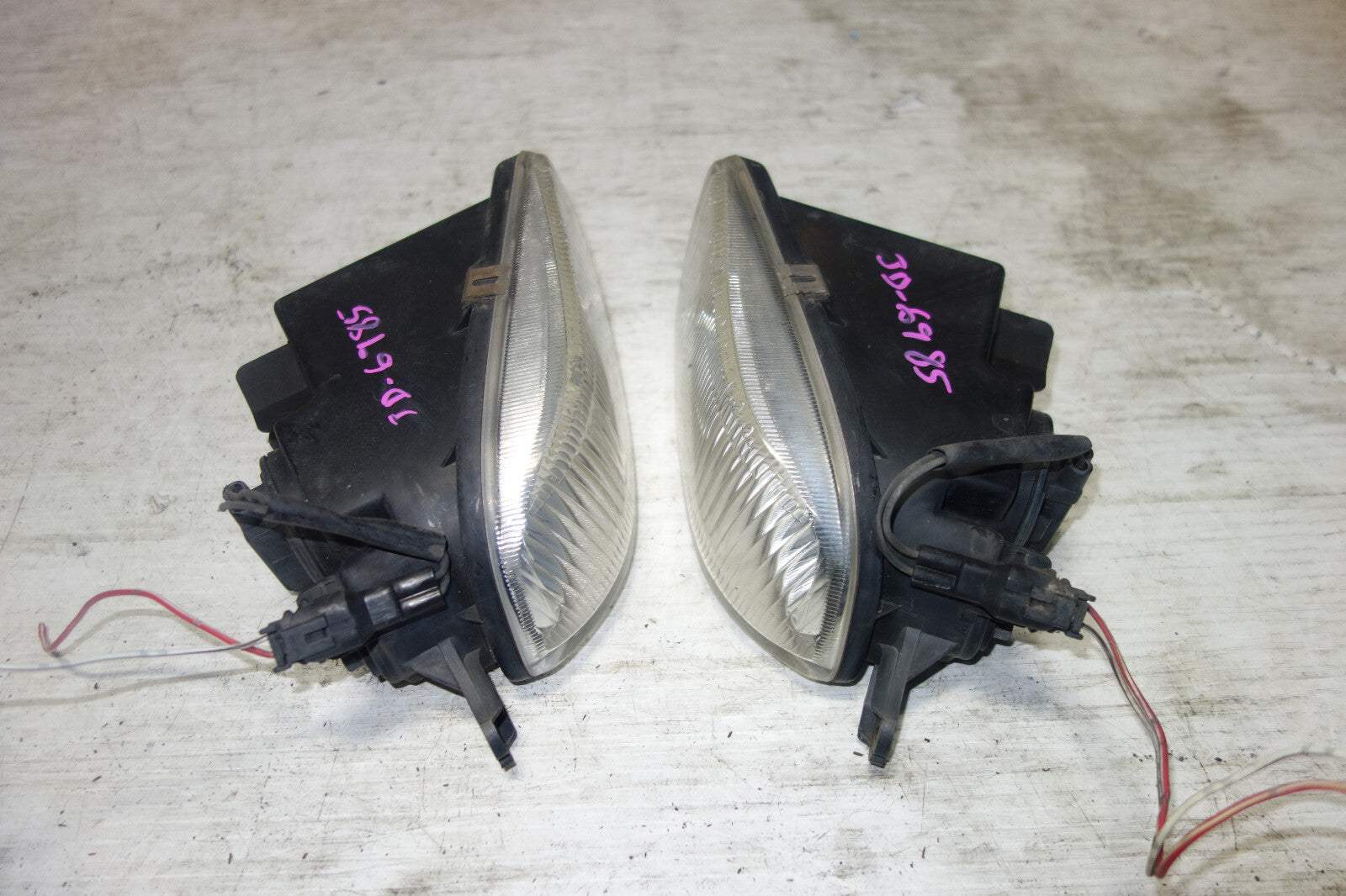 JDM Toyota Celica ST202 Front Fog Lights Fog Lamps 1994-1999 Used OEM Left Right