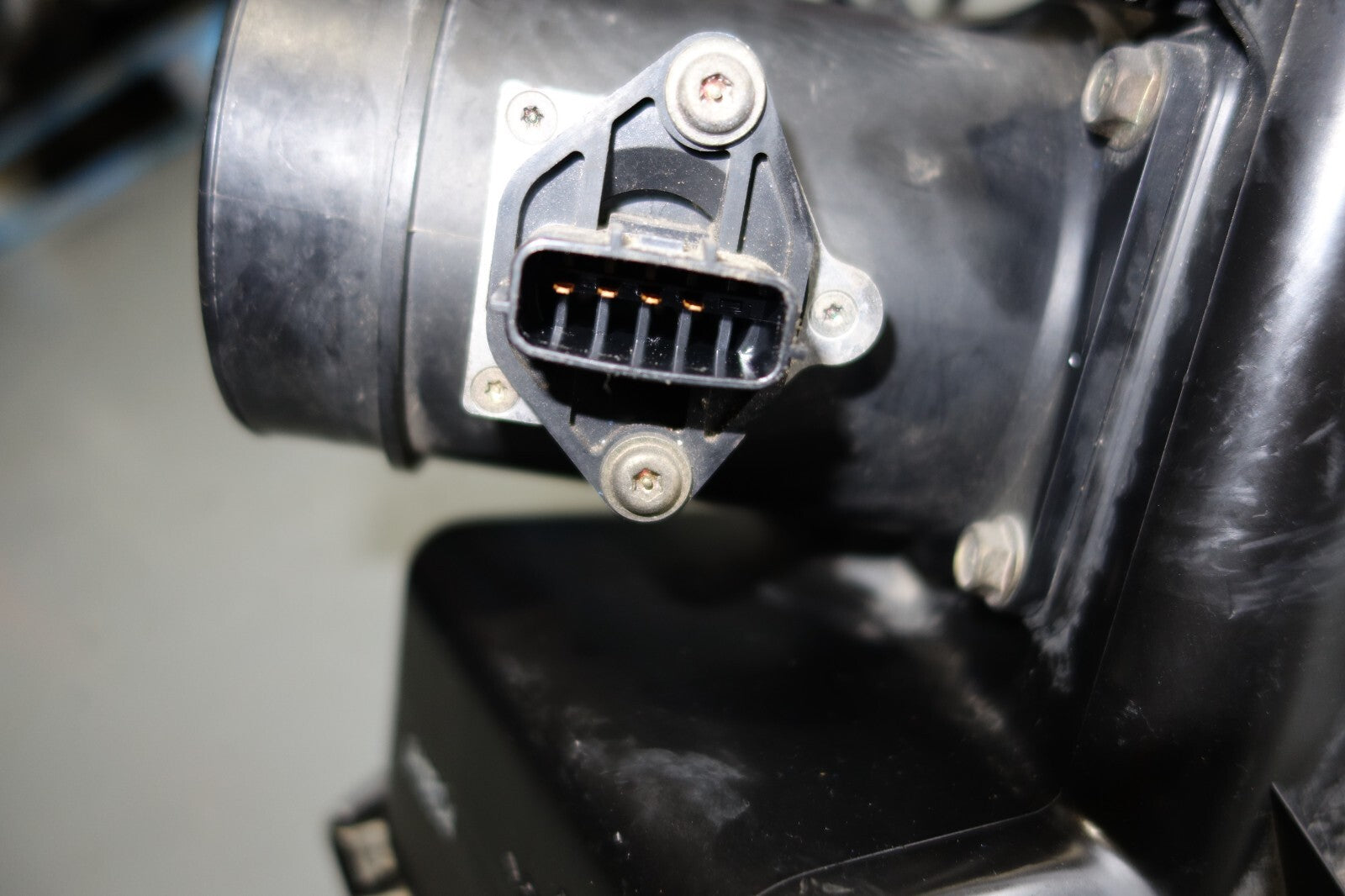 JDM 1993-2001 SUBARU IMPREZA WRX GC8 TURBO MASS AIR FLOW SENSOR STI