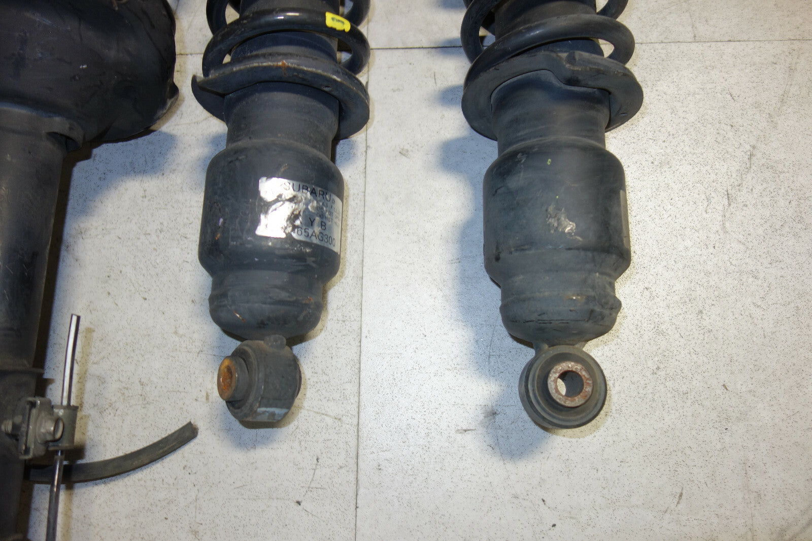 JDM Subaru Legacy Wagon Outback KYB Shocks Coil Springs Strut Suspension 2005-09