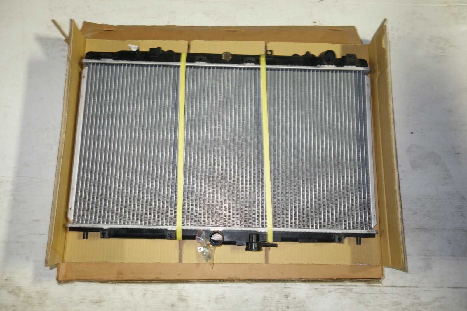 NEW 2002-2003 ACURA TL 3.2L V6 A/T BRAND NEW RADIATOR ACURA CL V6 2001-2003