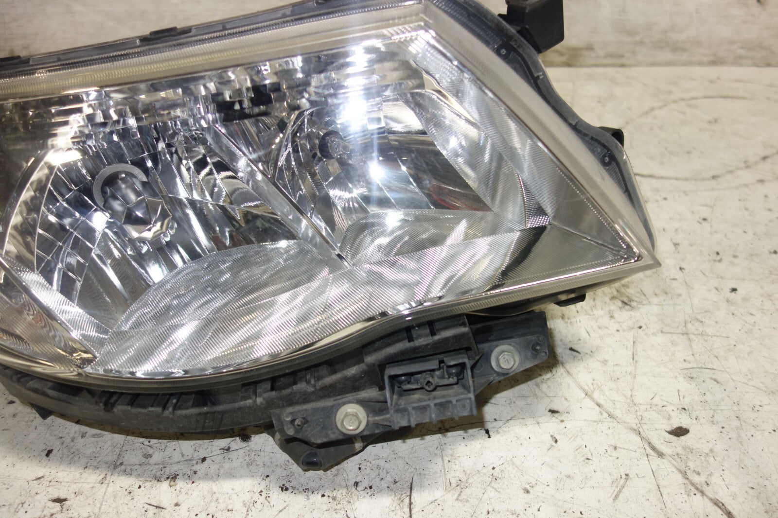 JDM Subaru Forester Headlight Right Side HID 2009 2010 2011 2012 2013 OEM SH9