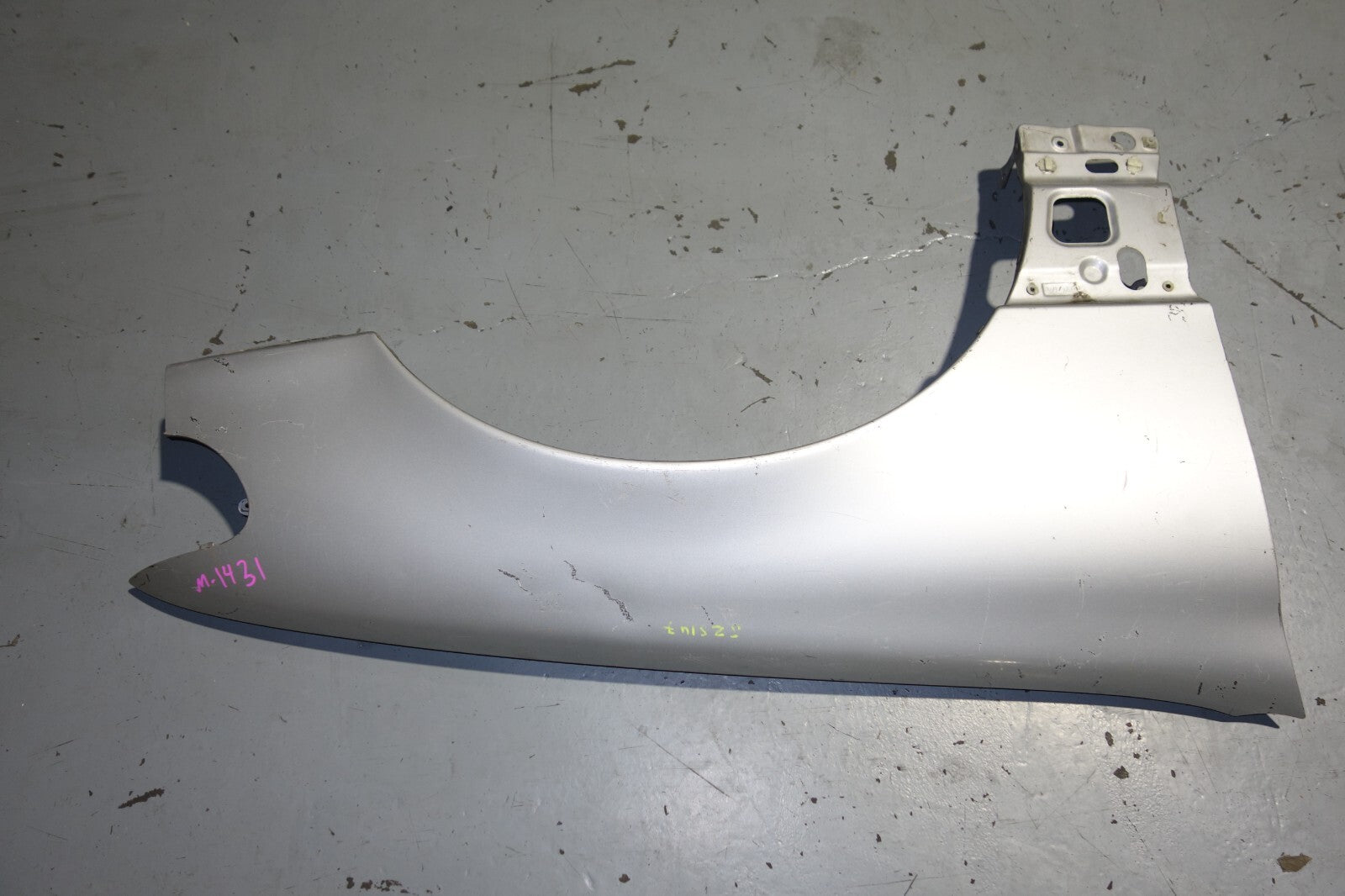 JDM 1991-1997 LEXUS GS300 TOYOTA ARISTO FENDER RIGHT PASSANGER SIDE OEM JZS147