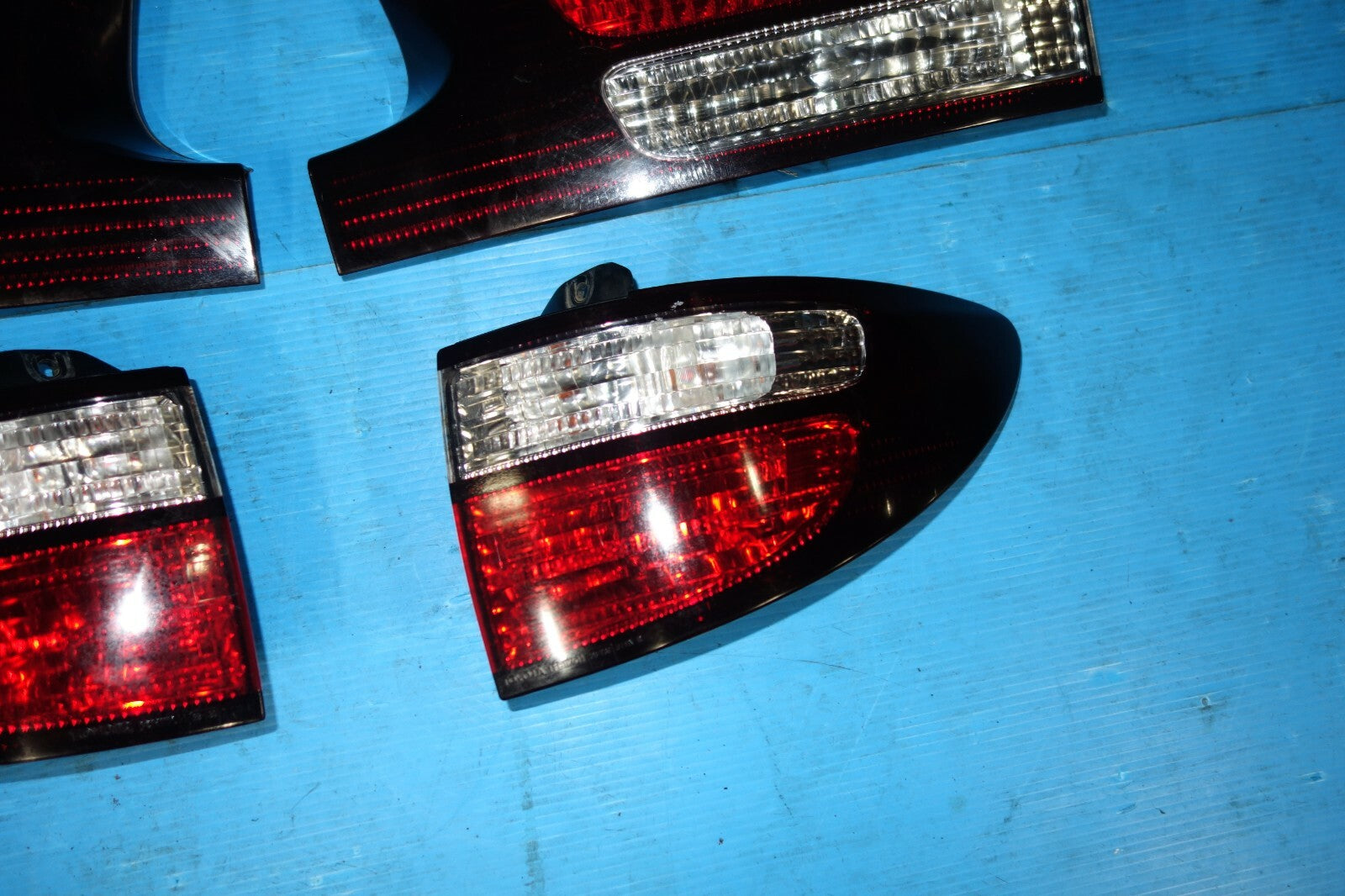 JDM Toyota Estima OEM Taillights & Trunk Lights Lamps 2000-2003 Left & RIght