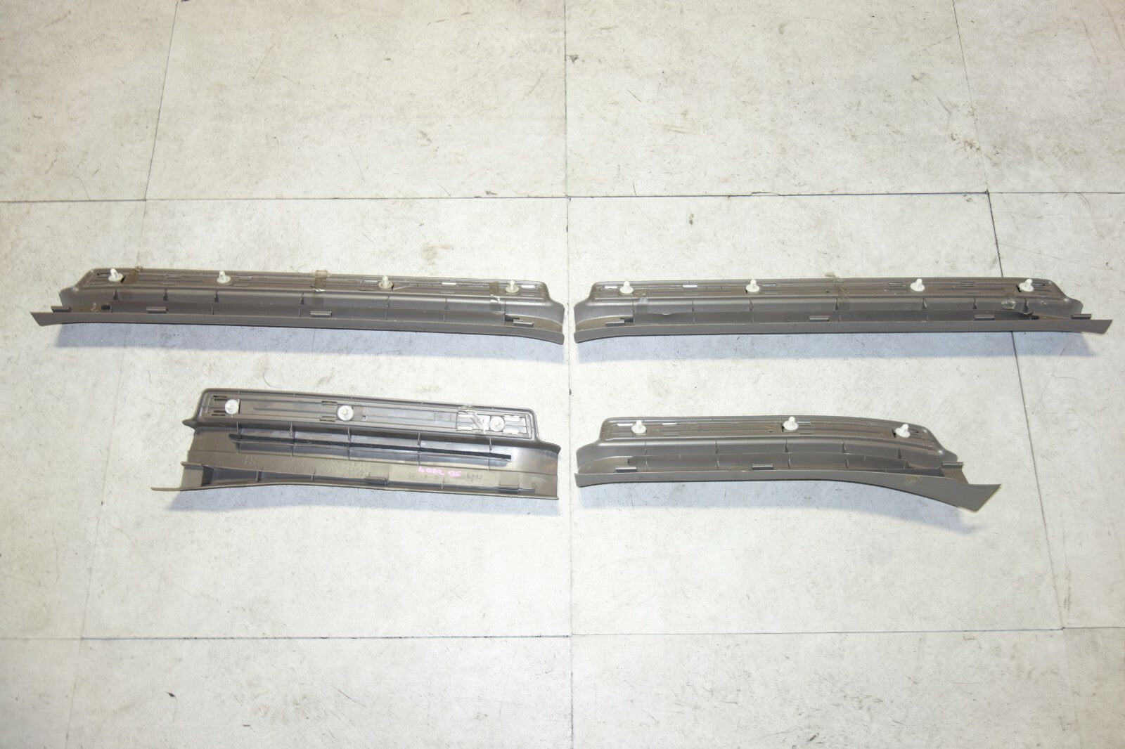 JDM Lexus LS430 Toyota Celsior Door Sills Scuff Plates 2001-2006 UCF30 UCF31