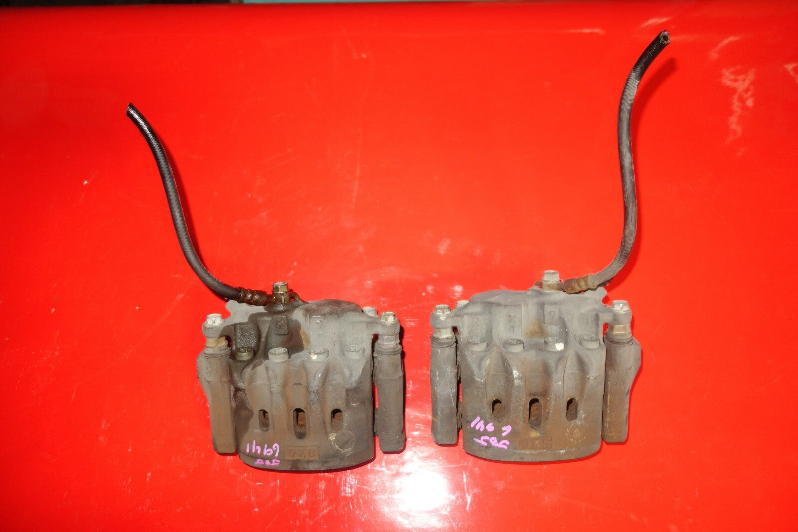 Genuine Lexus Is300 Front Brake Calipers Left & Right 2001 2002 2003 2004 2005