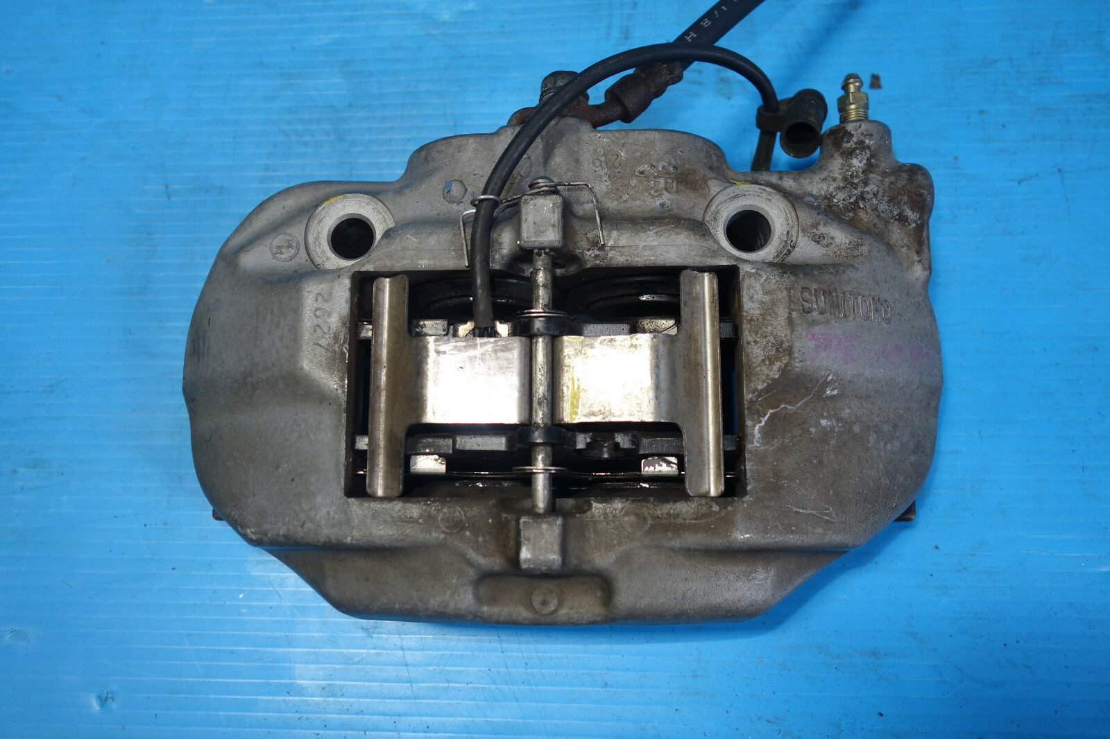 Lexus LS430 Front Right Passenger 4 Pot Piston Brake Calipers OEM 2001-2006 JDM
