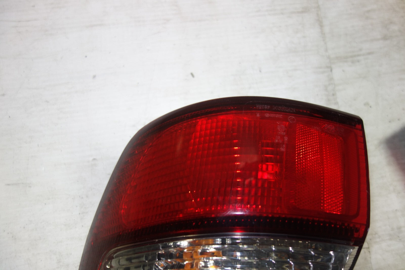 JDM Subaru Legacy Wagon Taillights BH5 Left & Right 2000 2001 2002 2003 2004