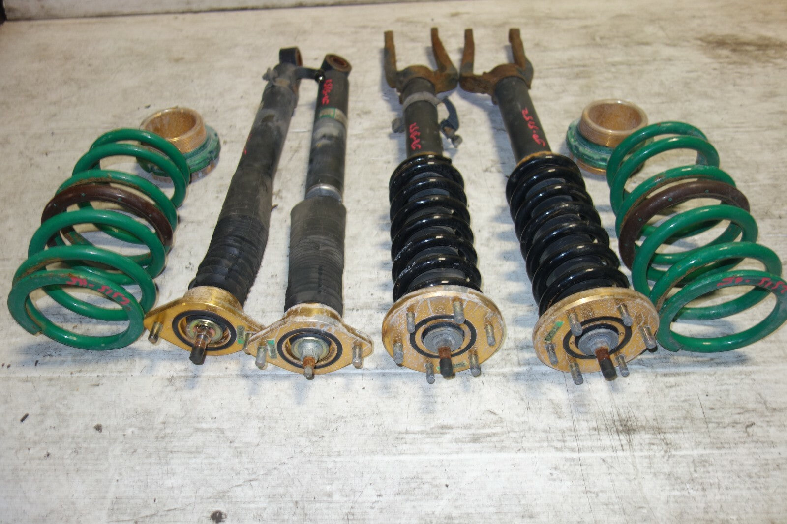 JDM Acura RL Tein Coilovers Adjustable Suspension Lower 2005-2012 Dampening