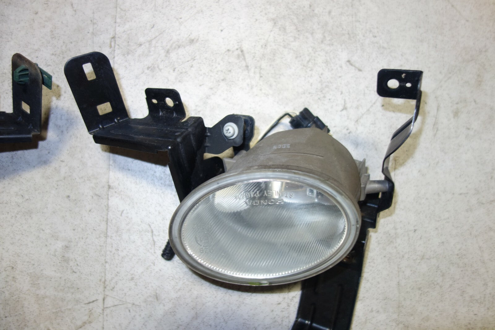 JDM 05-08 ACURA RL OEM FOG LIGHTS KB1 GENUINE FOG LAMPS LEFT & RIGHT ORIGINAL