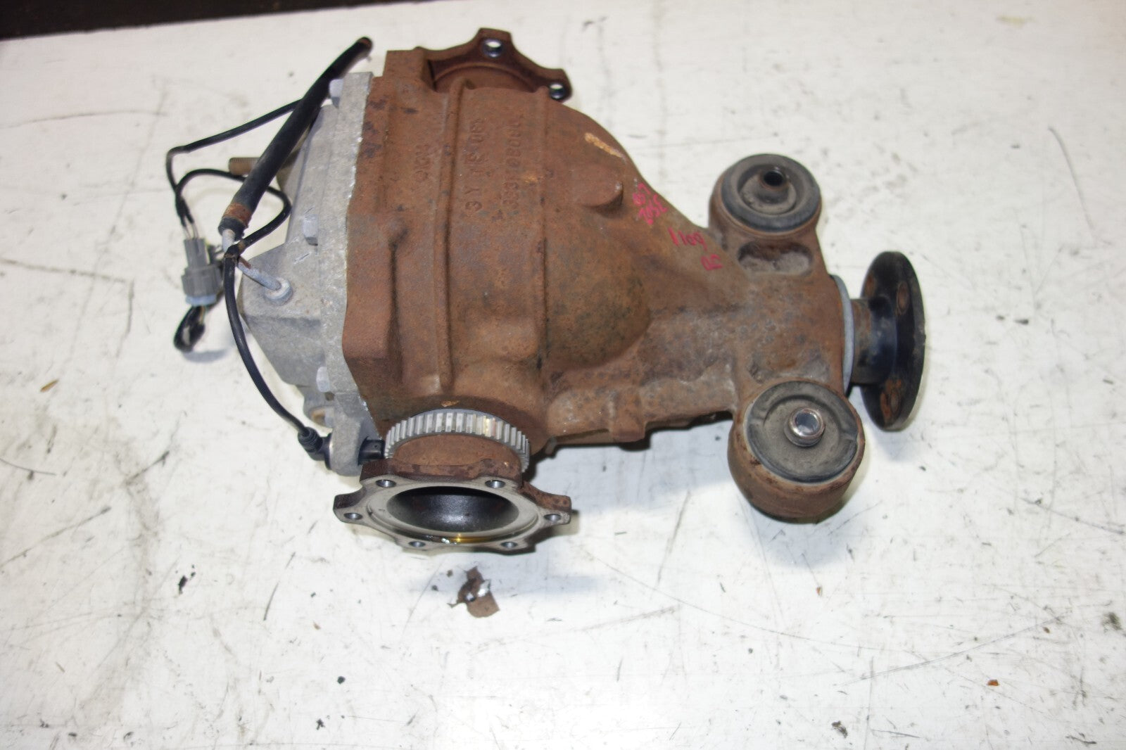 JDM Nissan 350Z Rear Differential Carrier LSD MT 6-Speed CPV35 2003-2009