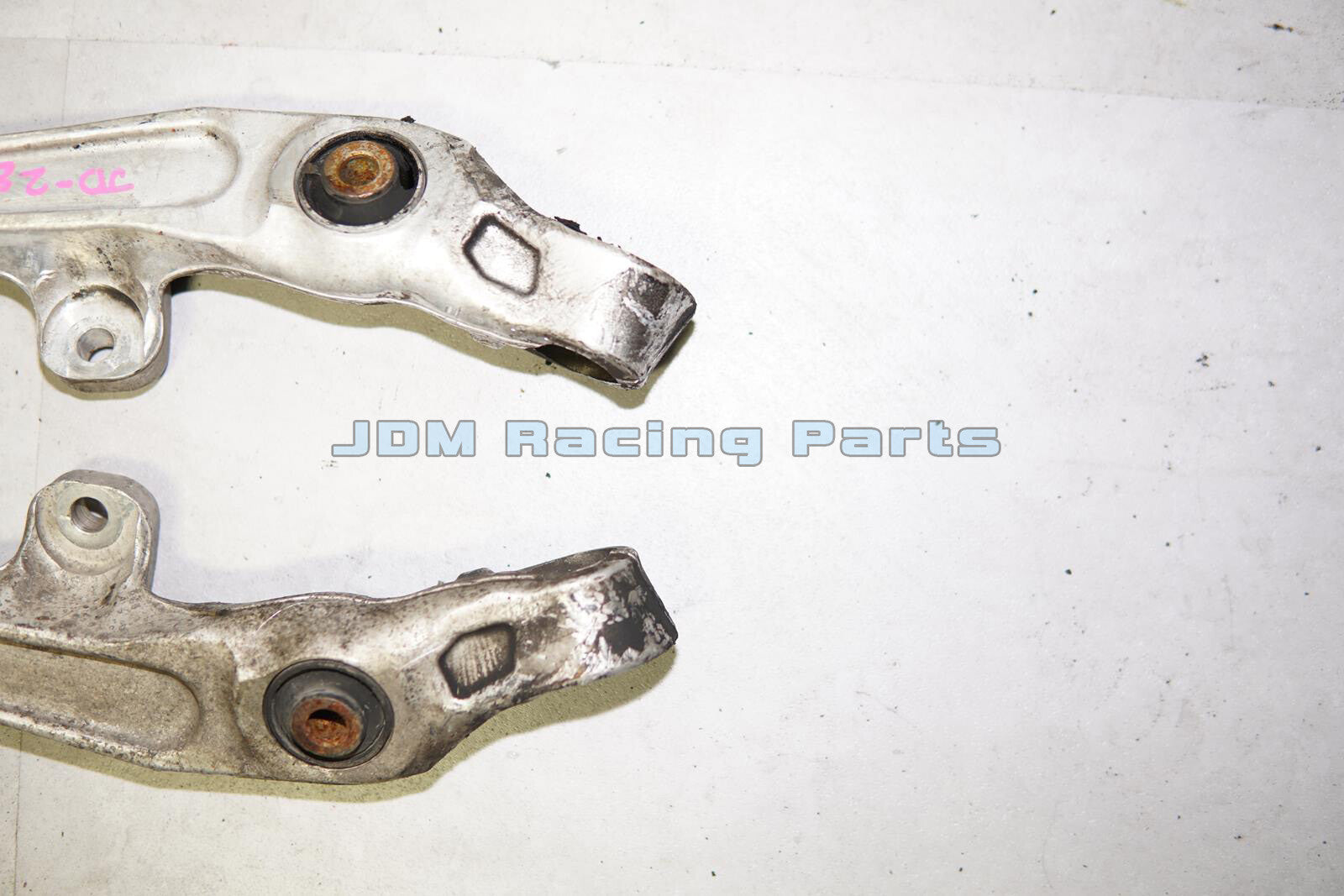 JDM Infiniti G35 / 350z Front Lower Forward Control Arms Ball Joints 2003-2009