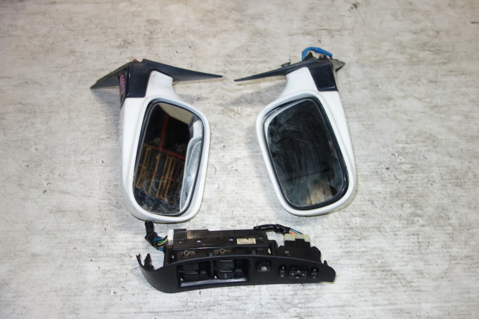 JDM Subaru Legacy Power Folding Mirrors Auto Flip 2000-2004 #6847