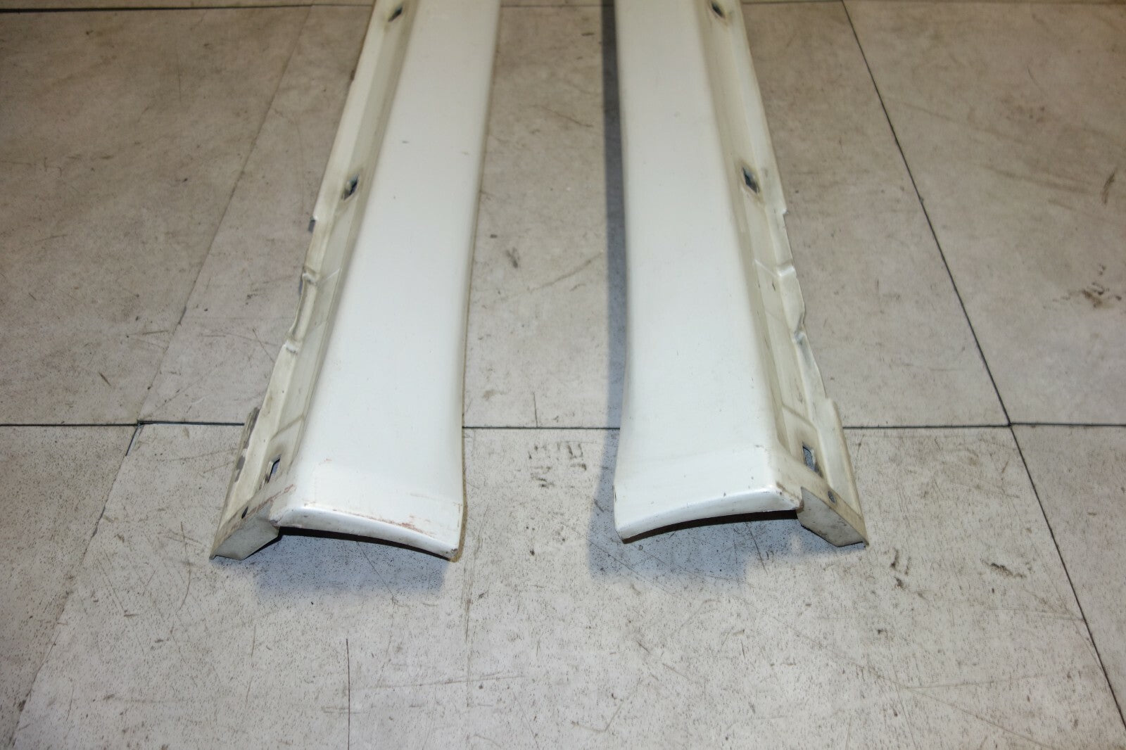 JDM Subaru Legacy Side Skirts Rocker Panels Pair Spats 2005-2009