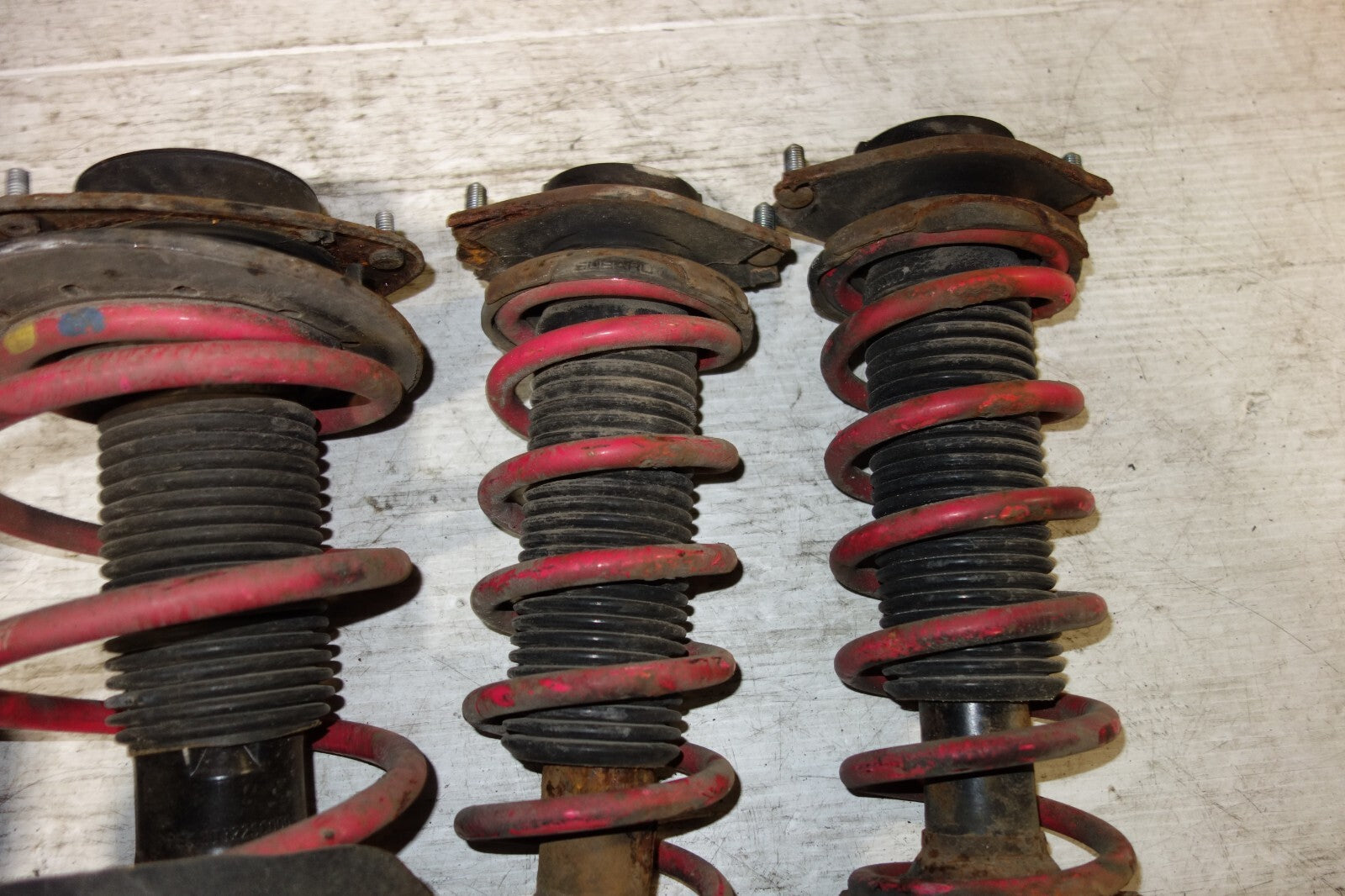 JDM 2005-2009 SUBARU LEGACY STI SHOCKS FRONT & REAR COIL STRUTS