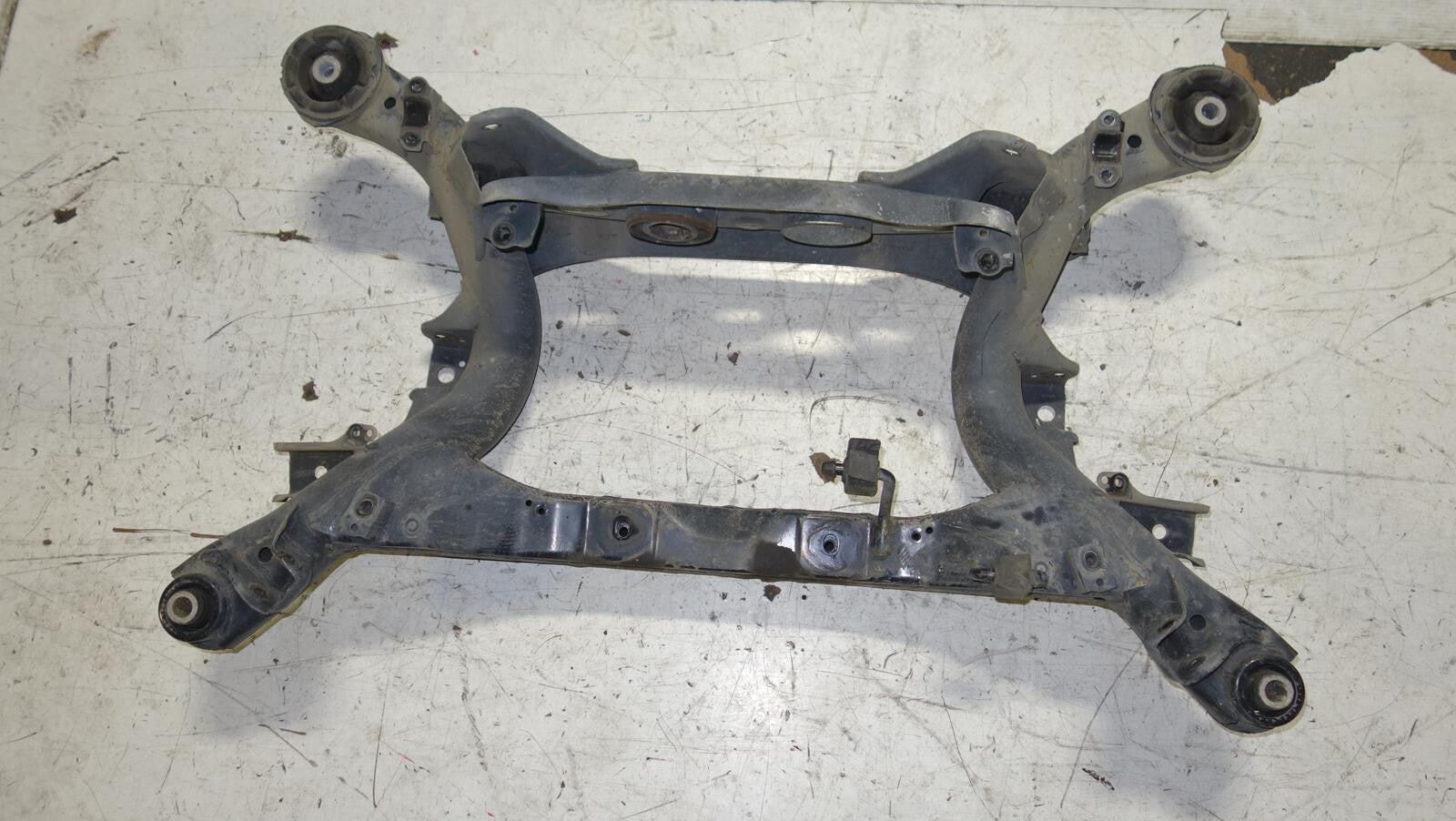 JDM 2001-2005 LEXUS IS300 REAR DIFFERENTIAL SUBFRAME CRADLE CROSSMEMBER 3S BEAMS
