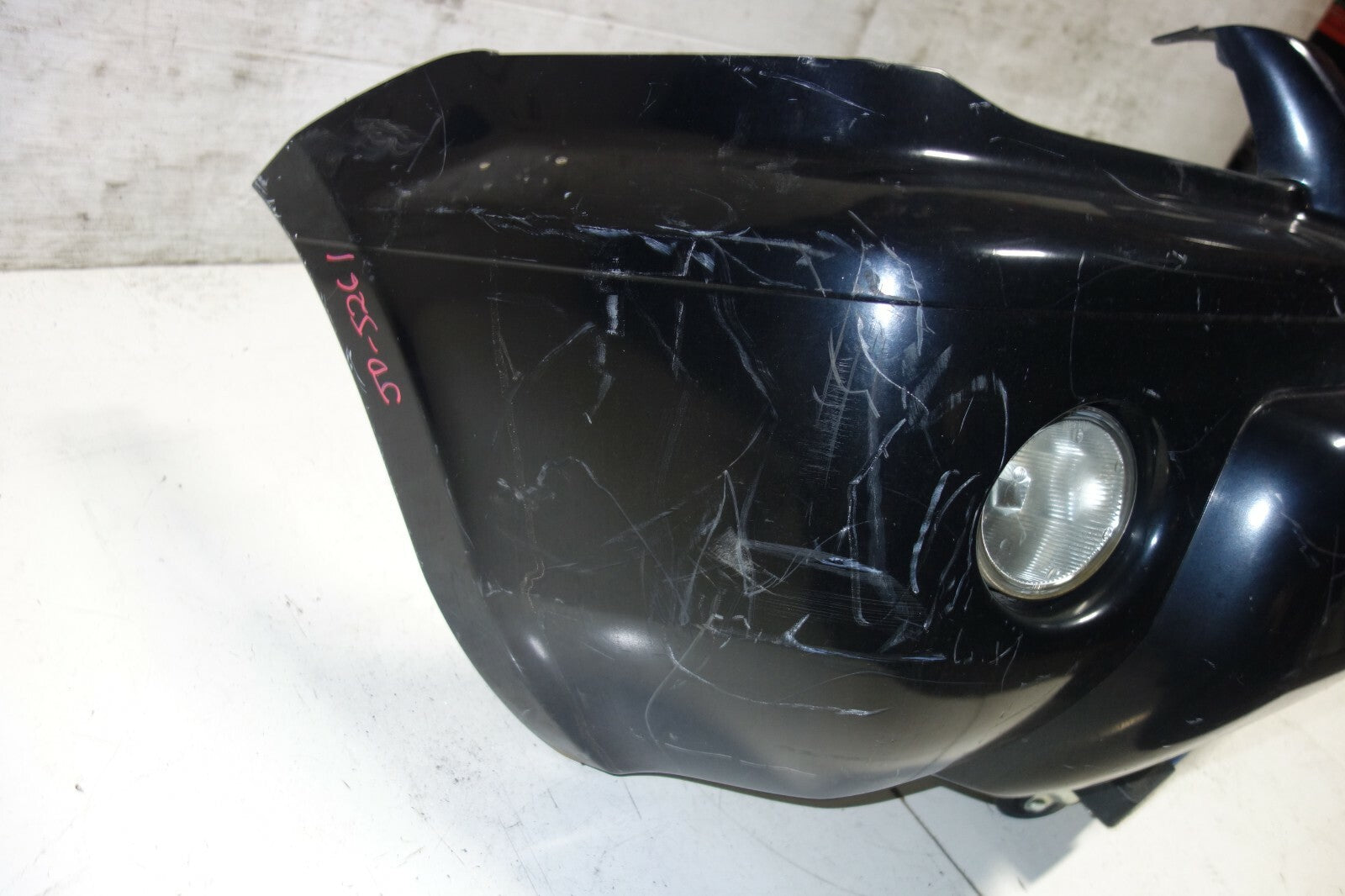 JDM Nissan X-Trail GT OEM Front Bumper Cover Fog Lights PNT30 2000-2006