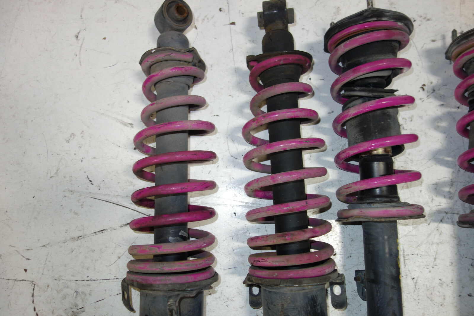 JDM Lexus IS300 Altezza SXE10 OEM Shocks Struts Low Springs Suspension 2001-2005