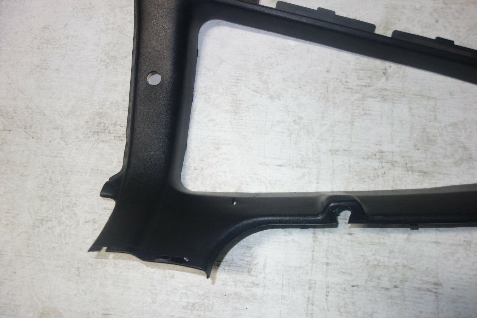 JDM Honda CRX Si Rear Quarter Panel Trim Plastic For Glass OEM LH 1988-1991