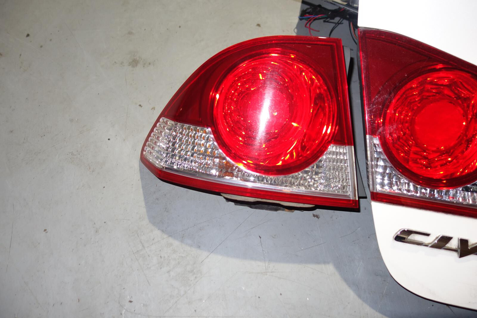JDM Honda Civic Acura CSX Trunk Lid Tail Light Trunk Lights Spoiler OEM 06-2011