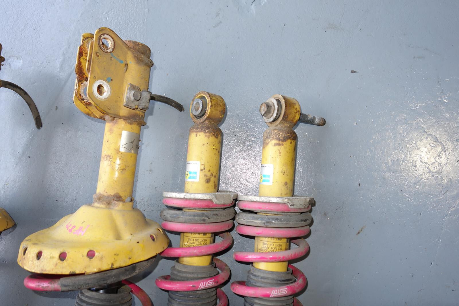 JDM Subaru Legacy BILSTEIN Shocks Struts STi Coil Springs Suspension 2005-2009