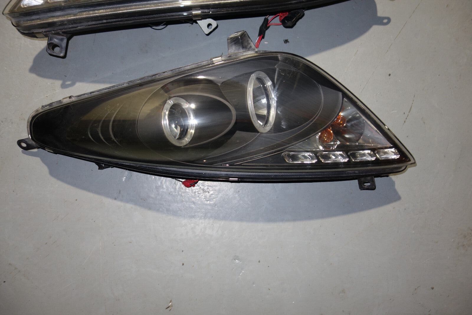 Toyota Celica Headlights Lights Head Lamps ZZT231 ZZT230 2000-2005 MF-1287