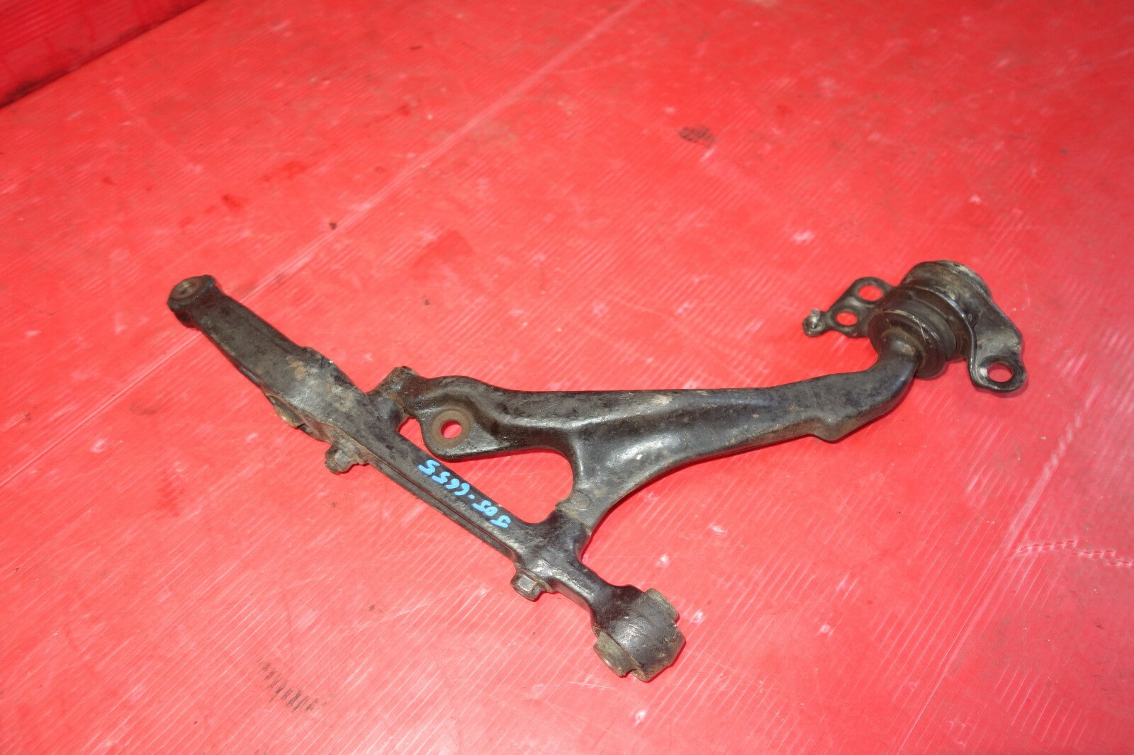 JDM Acura Integra Type R Front Lower Control Arm Left Driver LCA DC2 1994-2001