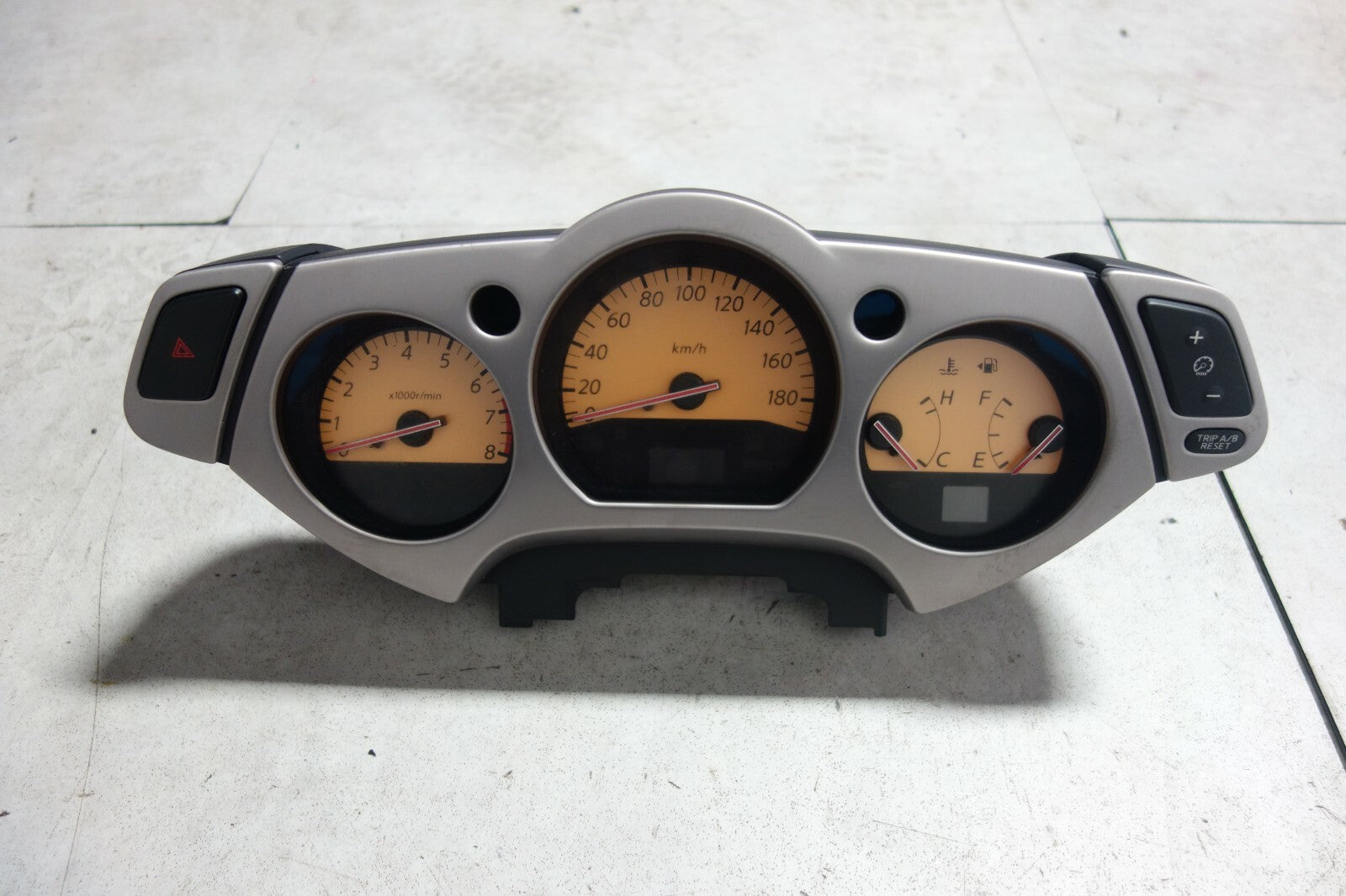 JDM 2003-2007 NISSAN MURANO 3.5L AUTOMATIC GAUGE CLUSTER SPEEDOMETER KM/H