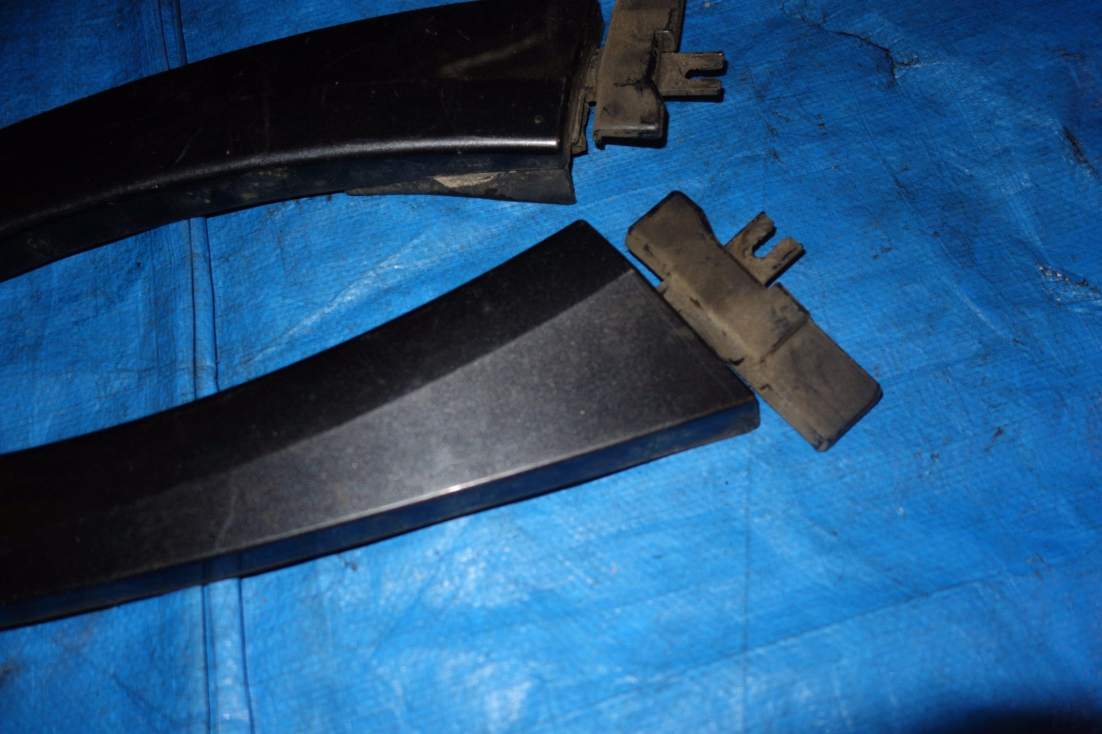 JDM Subaru Legacy OEM Quarter Panel Trim Moulding Molding Black Pair 2005-2009