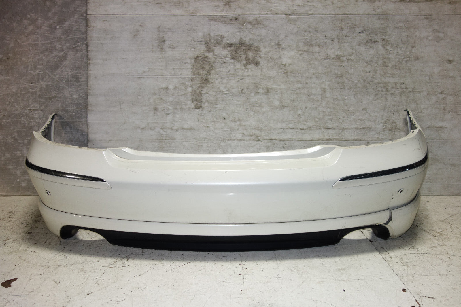 Acura RL OEM Rear Bumper Cover Modulo Lip Base Elite Sedan 4-Door 2005-2008 JDM