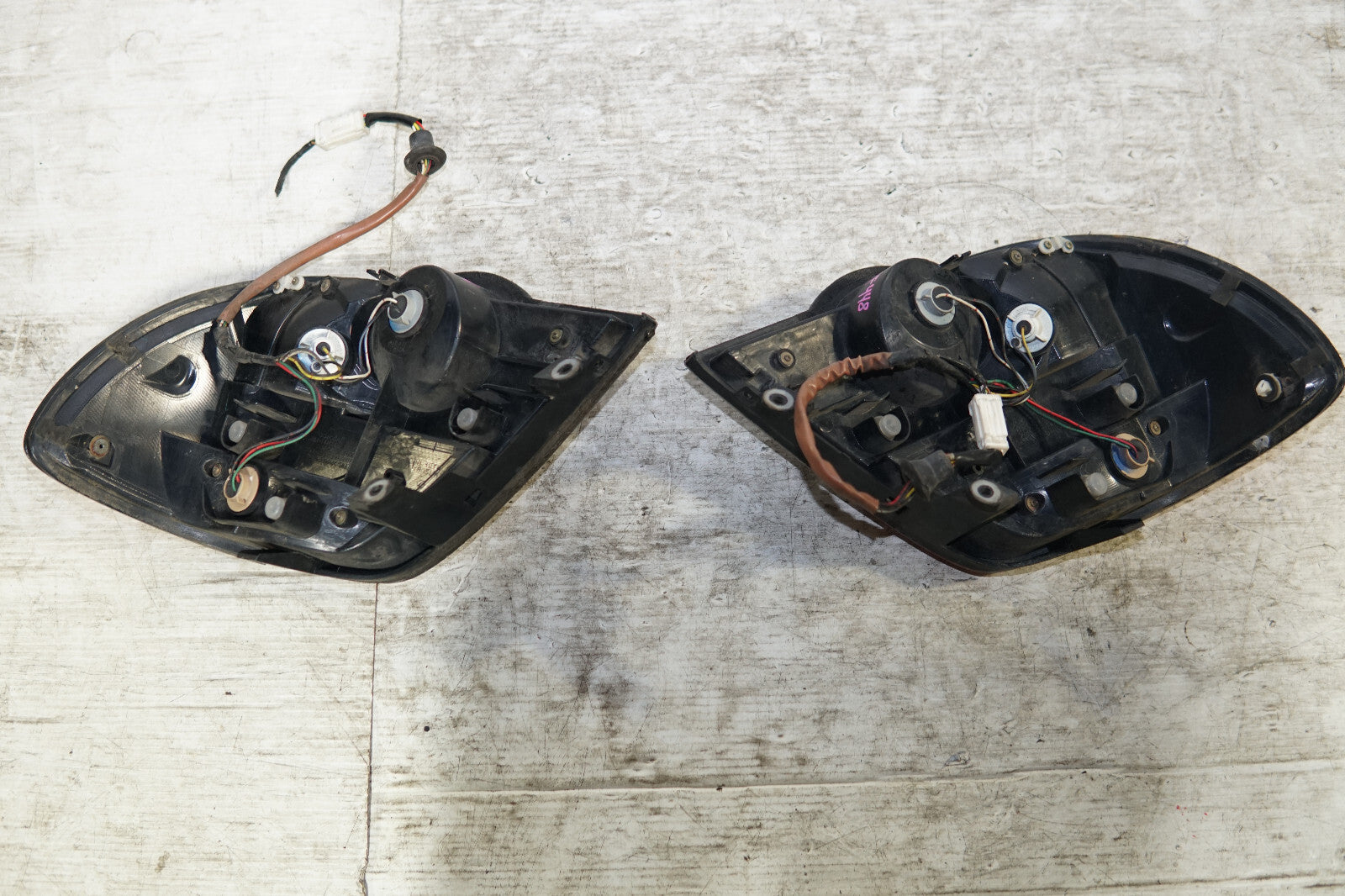 JDM Subaru Impreza WRX STi Outback Sport Wagon RS TS Tail Lights Lamps 2004-2005