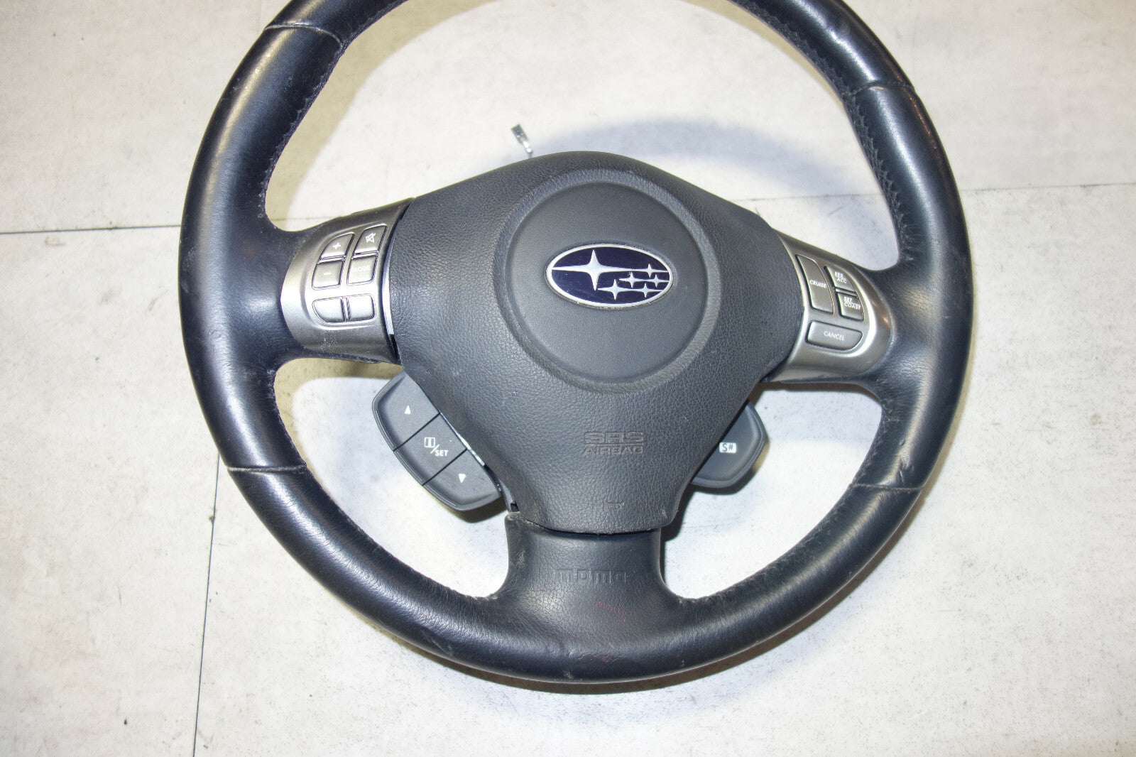 JDM Subaru Impreza WRX STi Legacy Forester MOMO Steering Wheel & Hub 1993-2009