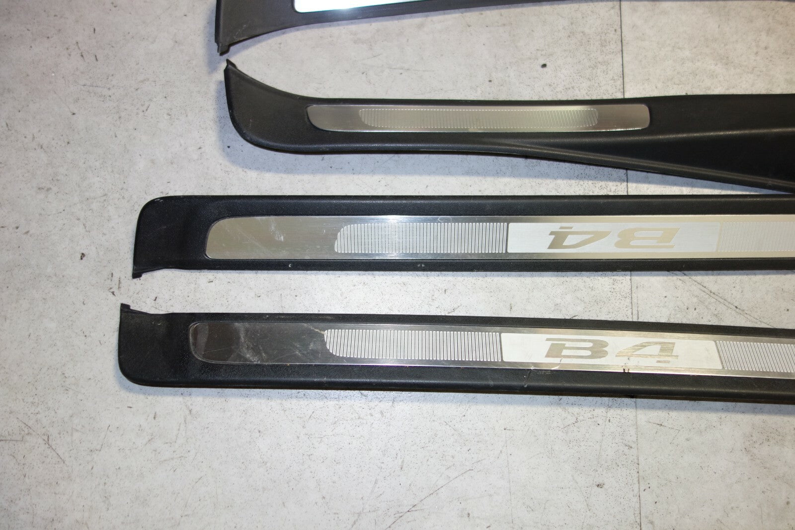 JDM GENUINE SUBARU LEGACY B4 OEM DOOR SILLS SCUFF PLATES STEPS SILL 2005-2009