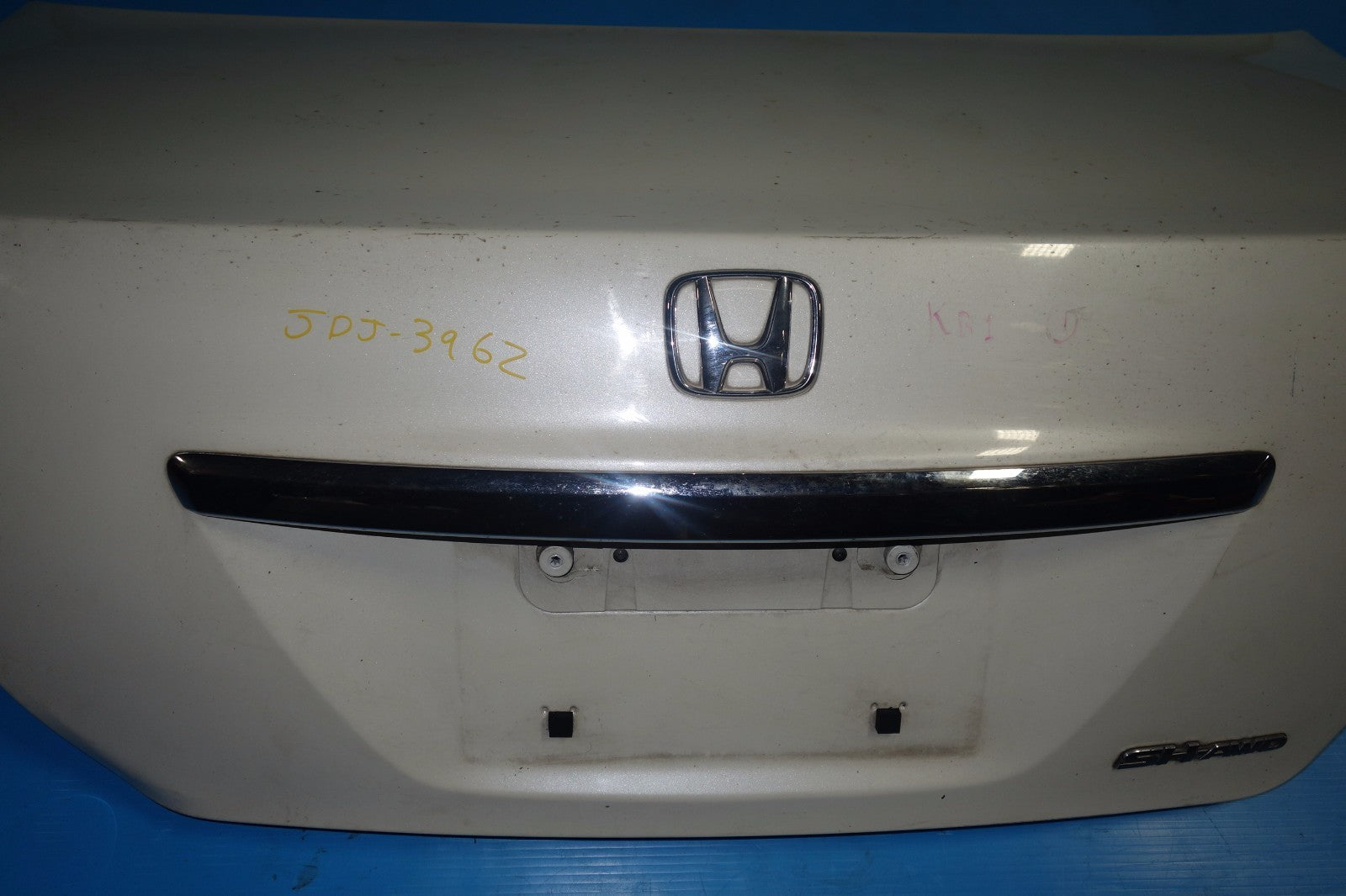 JDM Acura RL OEM Trunk Lid Original Good Condition 2005 2006 2007 2008