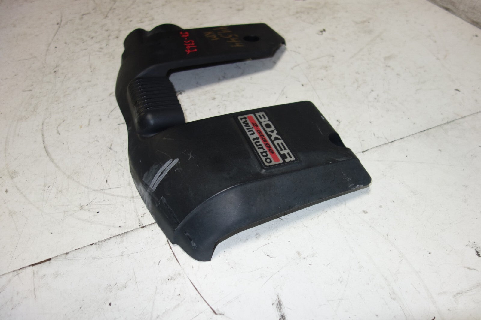 JDM Subaru Legacy B4 EJ208 Boxer Twin Turbo Engine Cover Platic 2000-2004