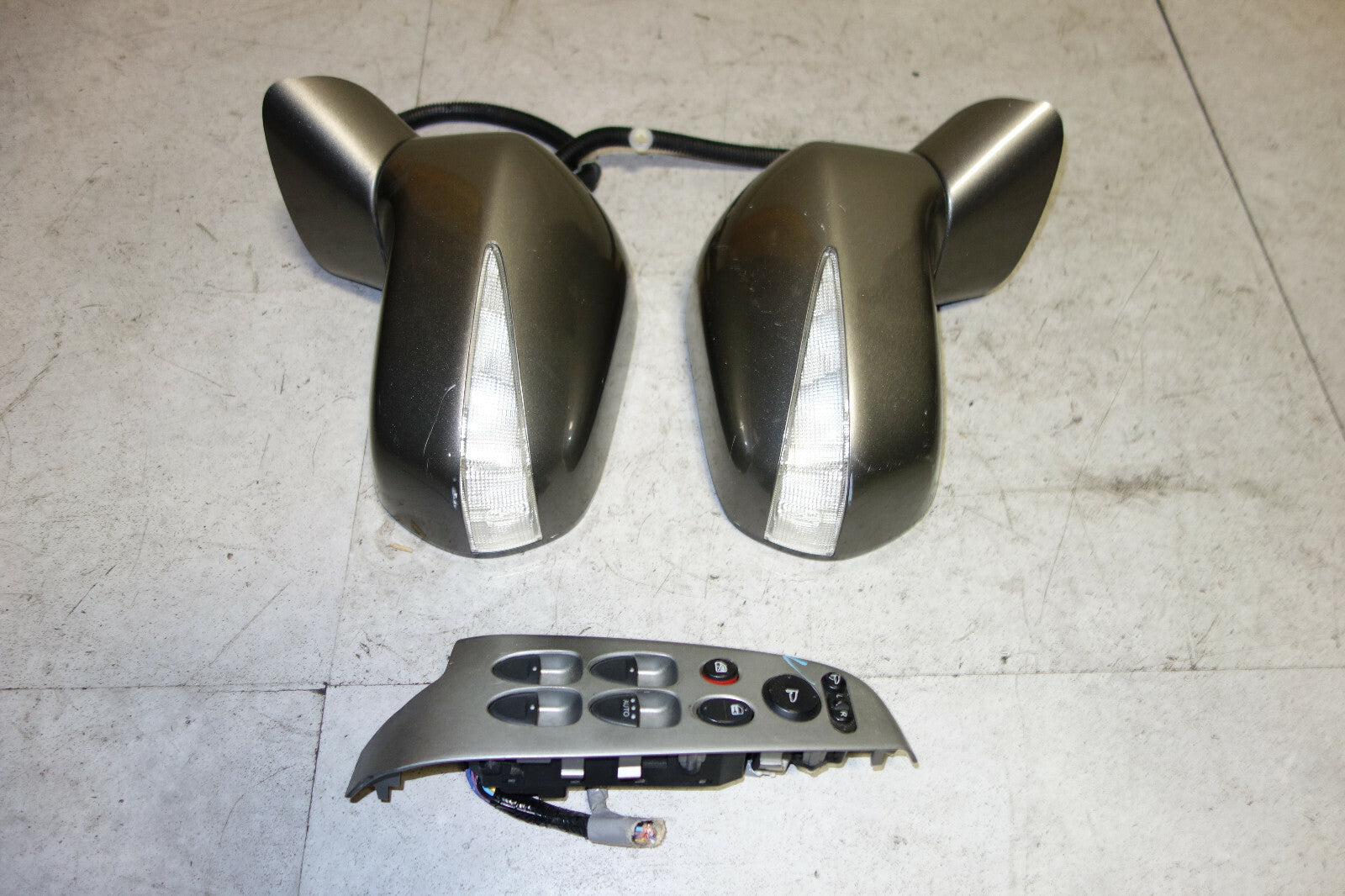 JDM Honda Civic CSX FD1 FD2 Power Folding Mirrors w/ Signal Lights 2006-2011 OEM