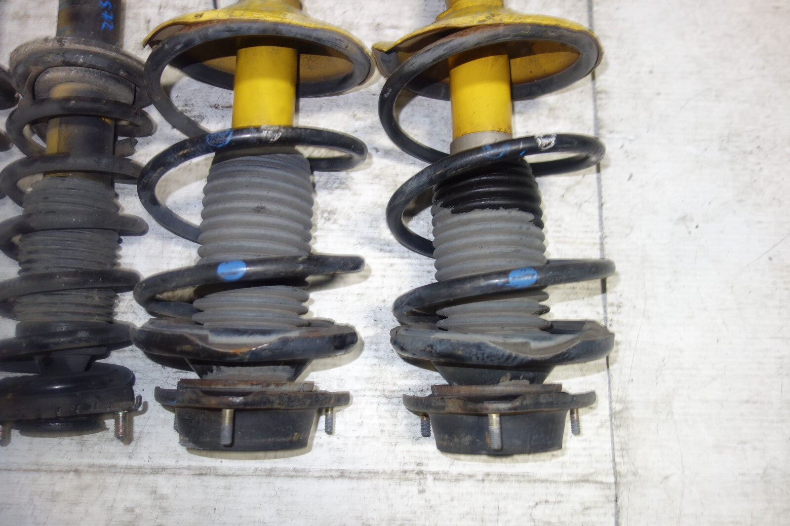 JDM Subaru Legacy Bilstein Front Shocks Coil Springs Strut Suspension 1998-2004