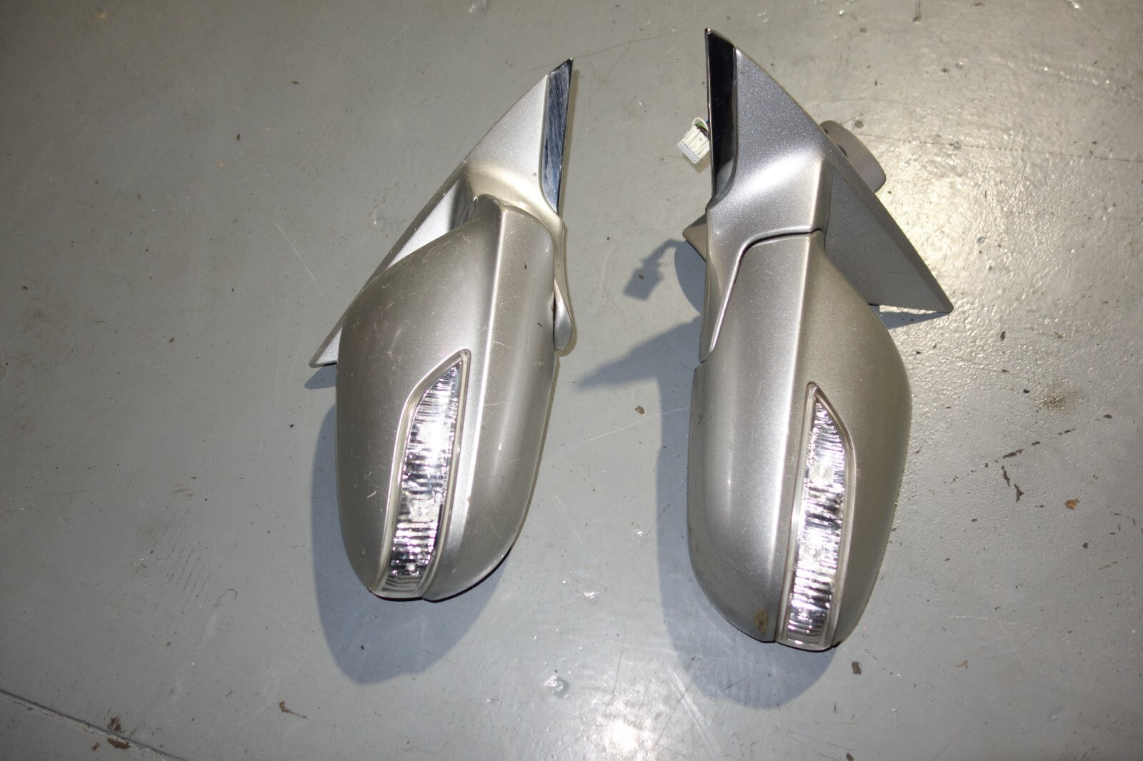 JDM 2005-2008 ACURA RL KB1 OEM POWER FOLDING MIRRORS SWITCH HONDA LEGEND M-1417