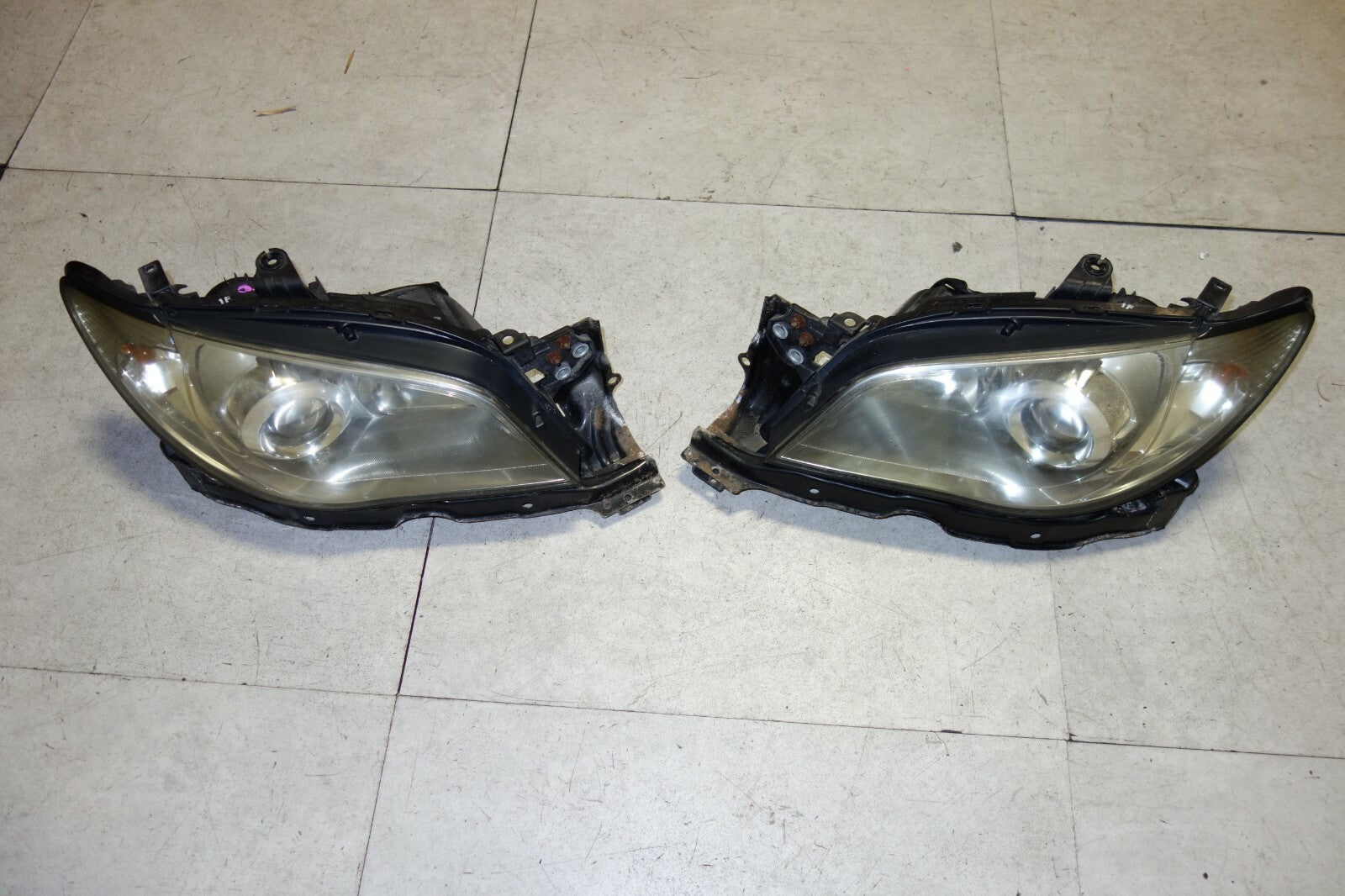 JDM Subaru Impreza WRX Headlights Lamps Lights Hawkeye V9 Clear Corner 2006-2007