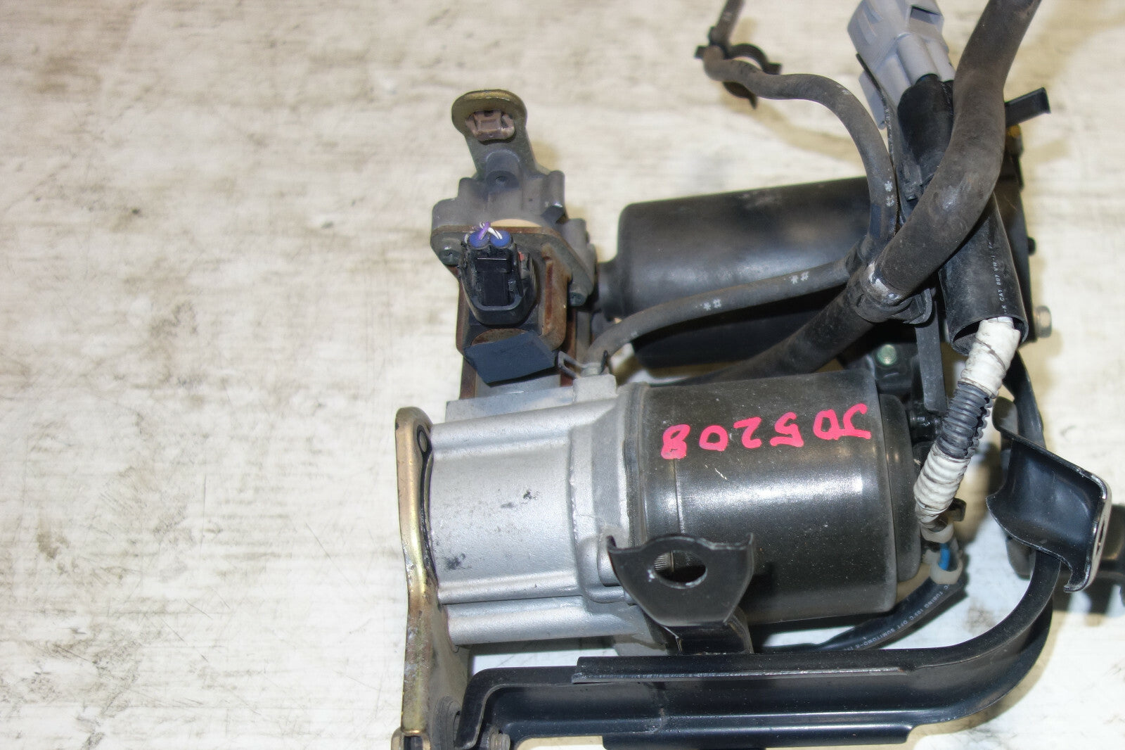 JDM Lexus LS430 Air Suspension Compressor Pump Strut Absorber 2001-2006 OEM