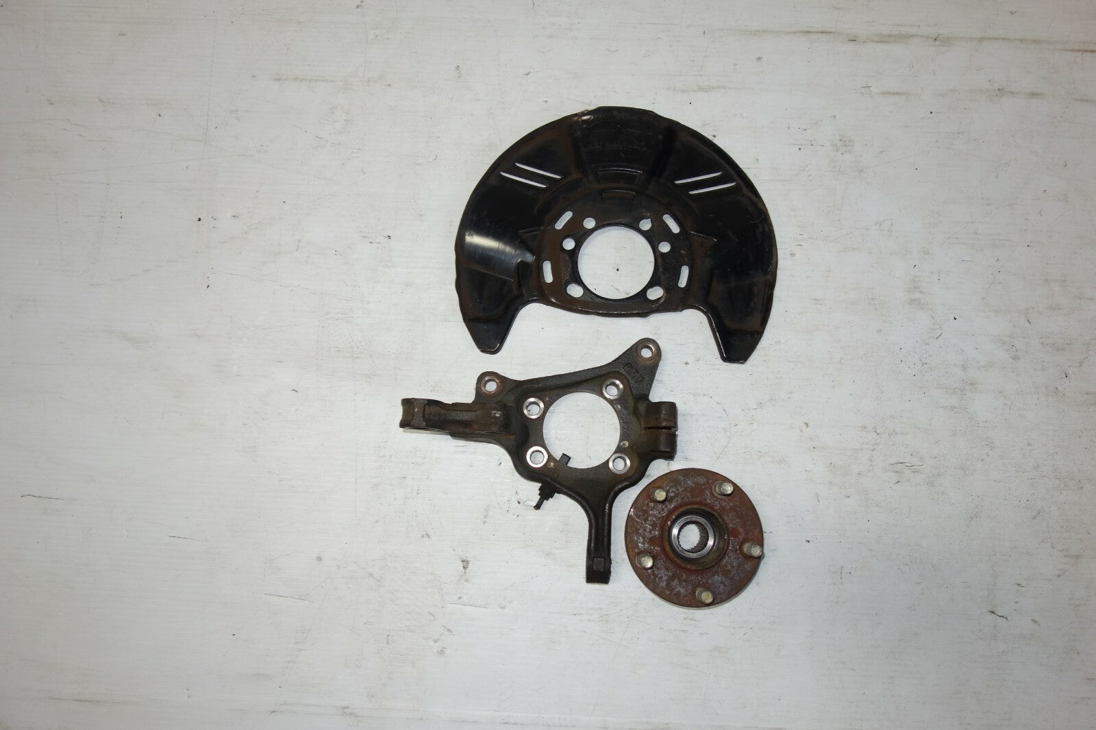JDM SUBARU LEGACY OUTBACK OEM FRONT HUB SPINDLE BEARING RIGHT SIDE 2005-2014