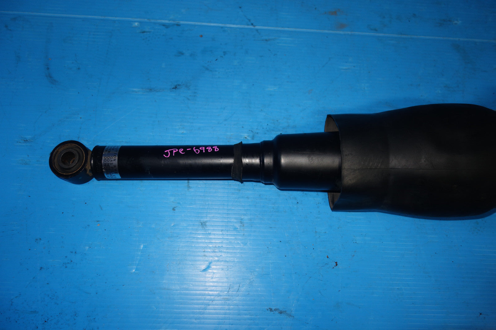 Lexus LS430 Rear Right Passenger Side Air Shock Strut Absorber 2004-2006 JDM