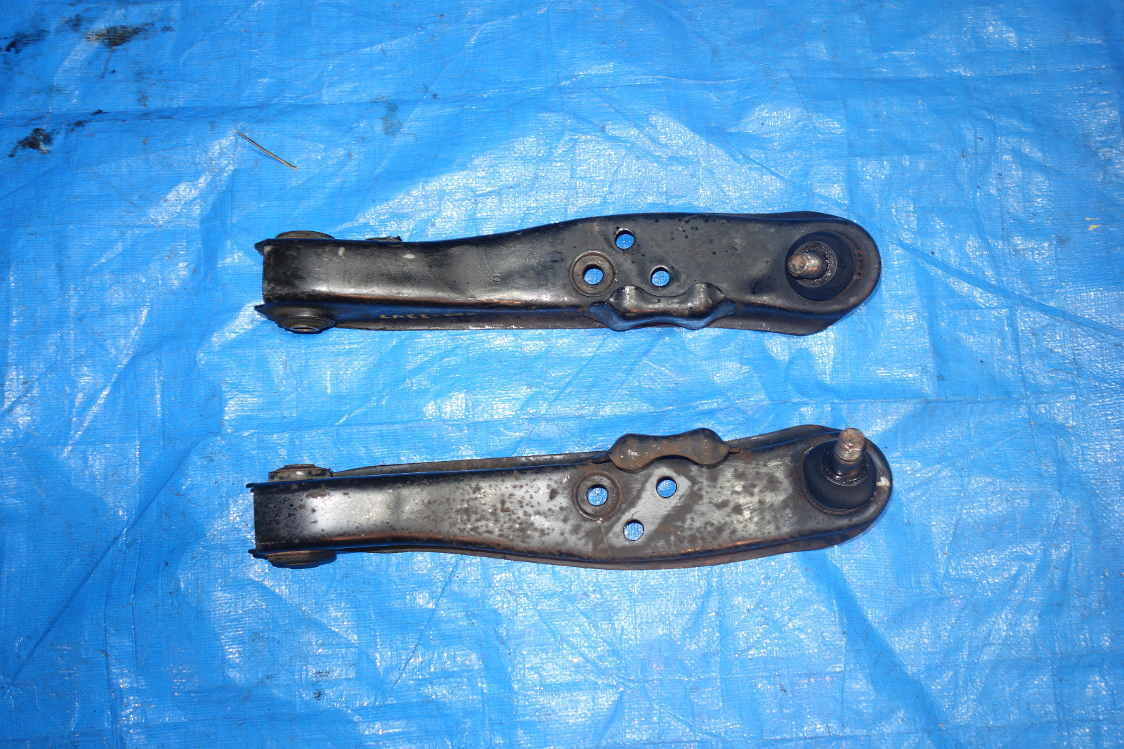 JDM Nissan 240sx 180sx S13 OEM Front Lower Control Arms Ball Joints 1989-1994