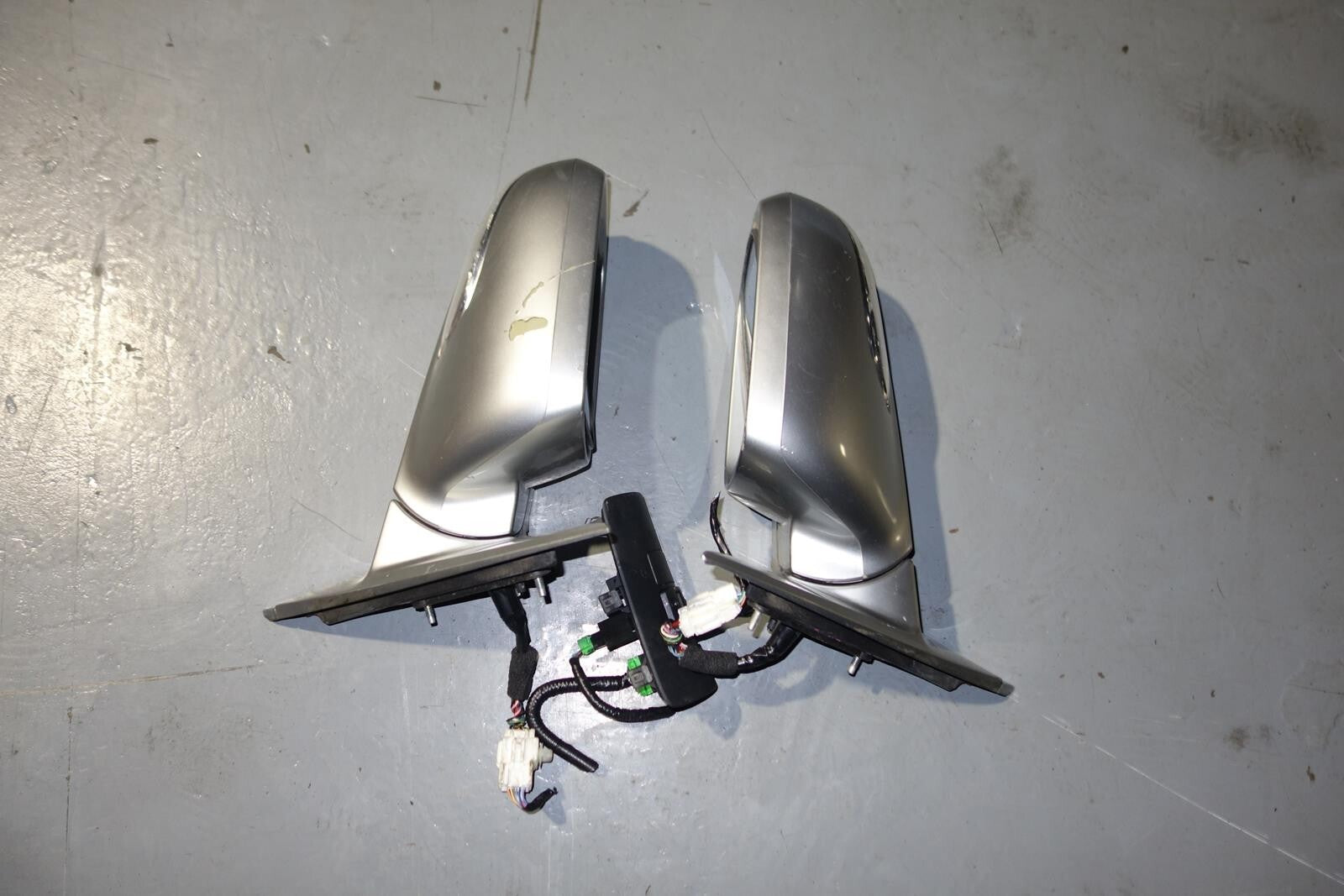 JDM 2005-2008 ACURA RL KB1 OEM POWER FOLDING MIRRORS SWITCH AUTO FLIP LEGEND