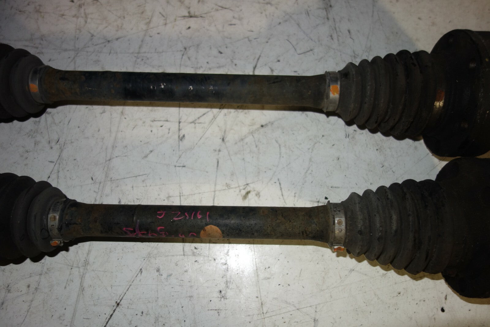 JDM Toyota Aristo Lexus GS300 Rear CV Axles Pair Left & Right 1998-2005