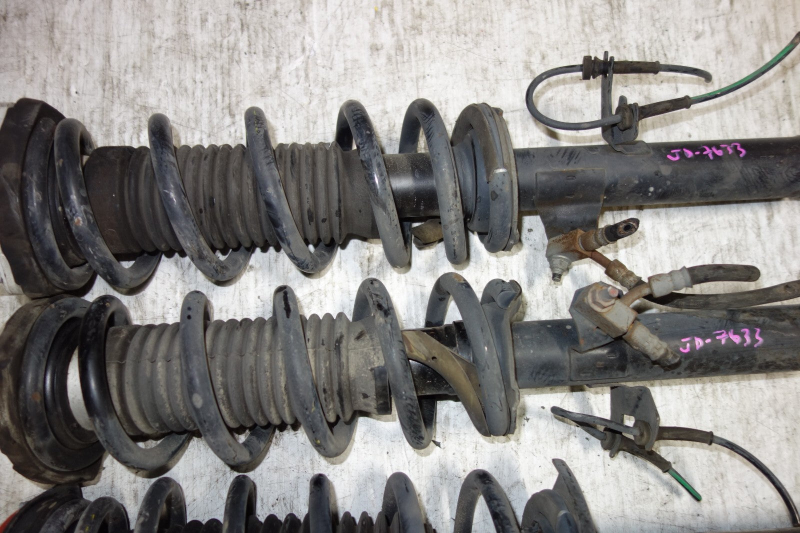 JDM GENUINE NISSAN FUGA KY51 OEM SHOCKS STRUTS FRONT & BACK SHOCKS STRUTS